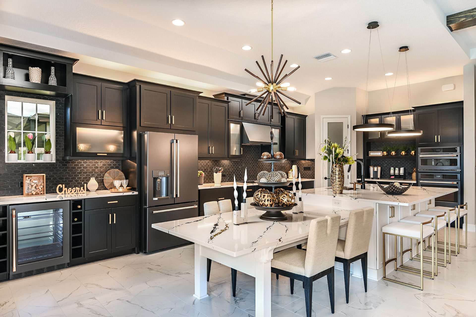 Gourmet Kitchen | Bayshore II at Triple Creek