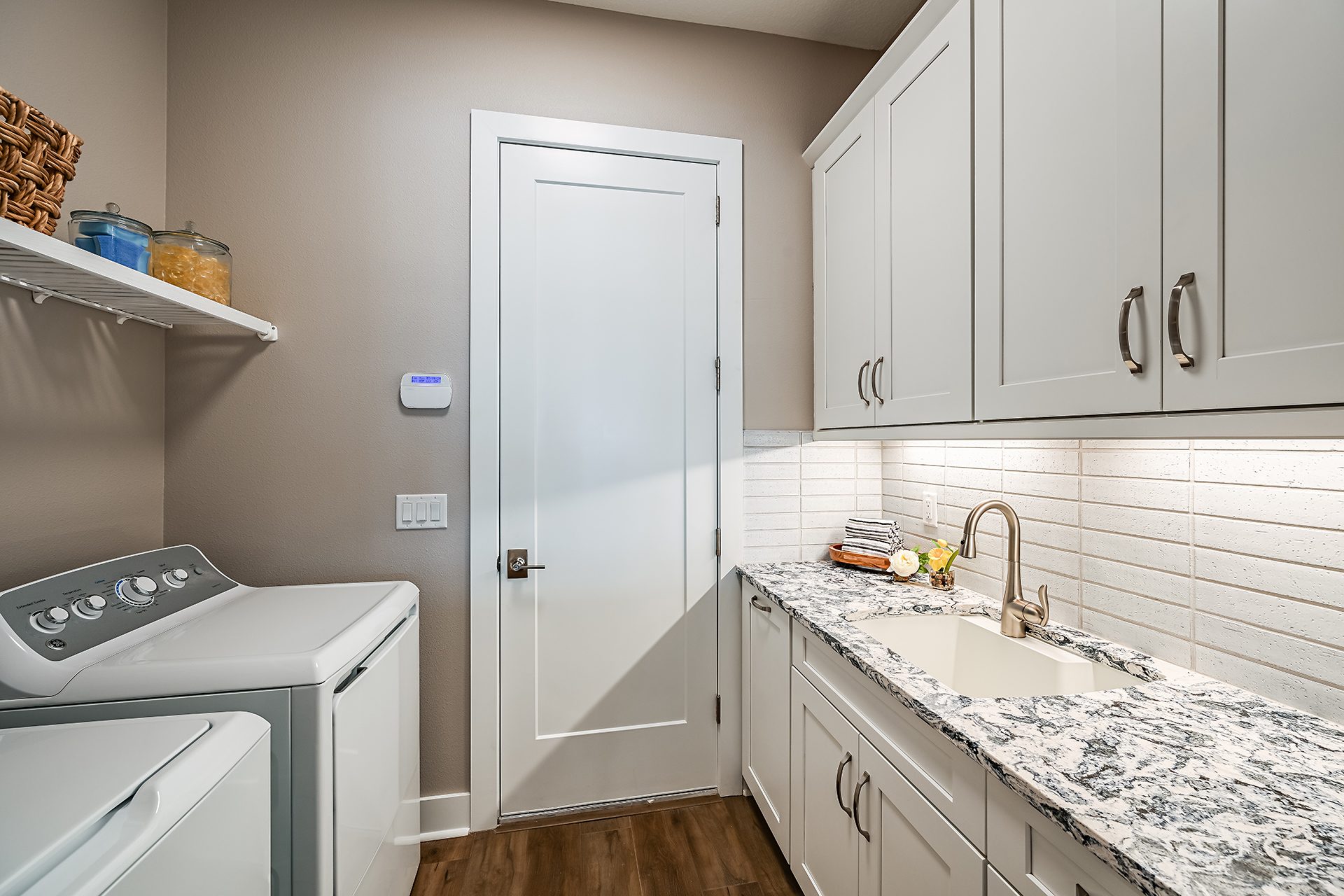 Laundry Room - Biscayne II at Star Farms