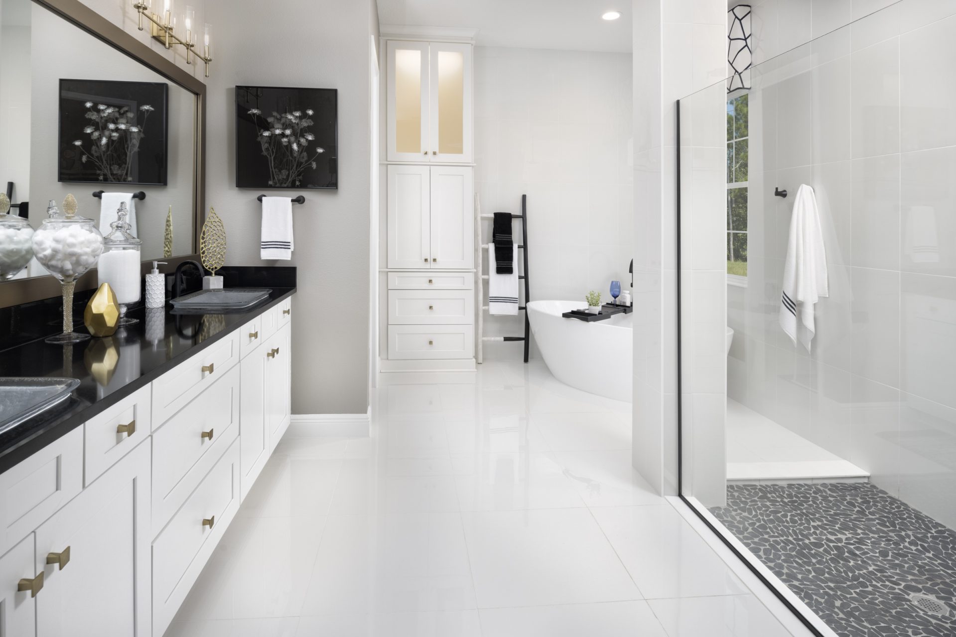 WEB Key Largo II Master Bath by RHP