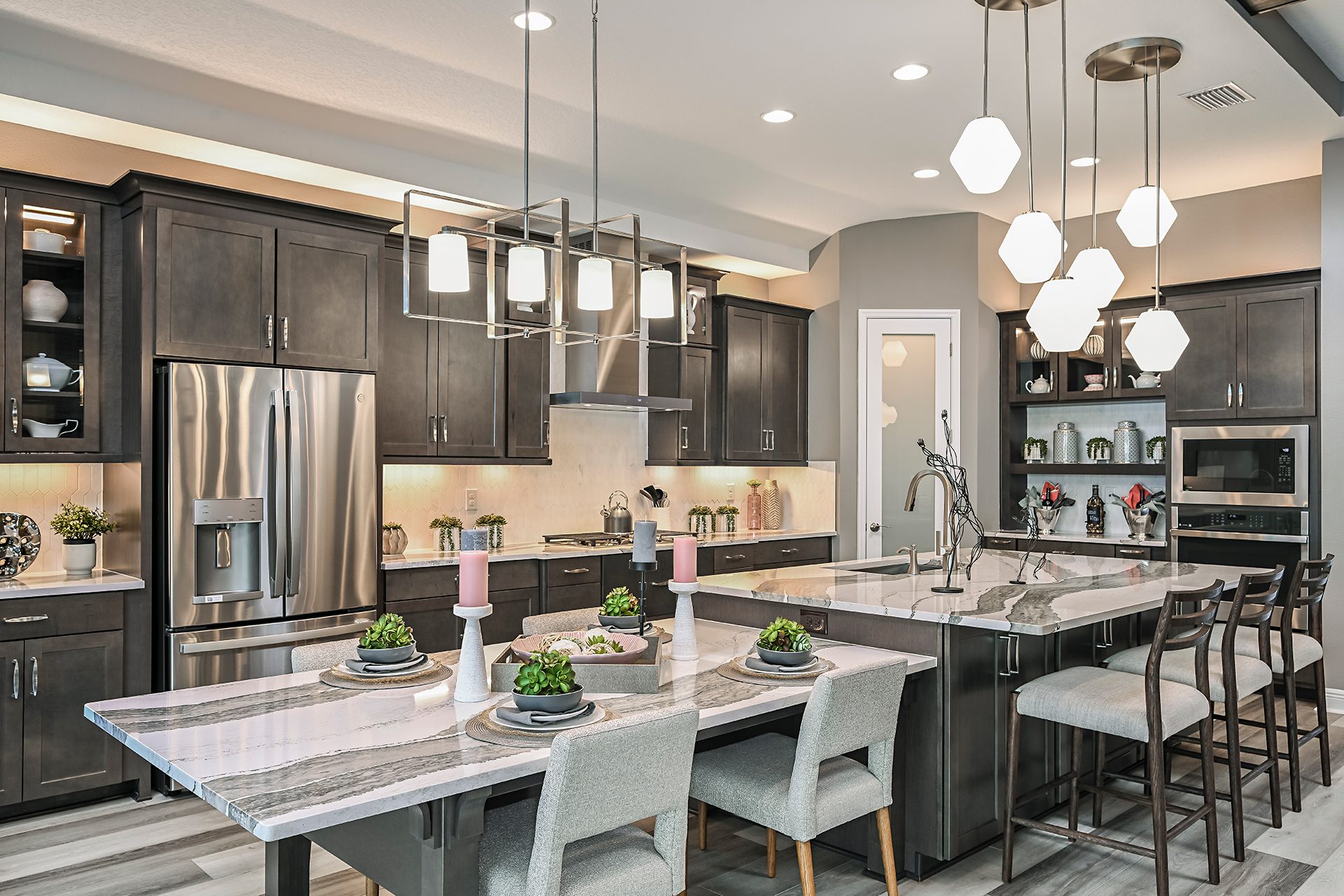 Gourmet Kitchen | Bayshore II at Waterset