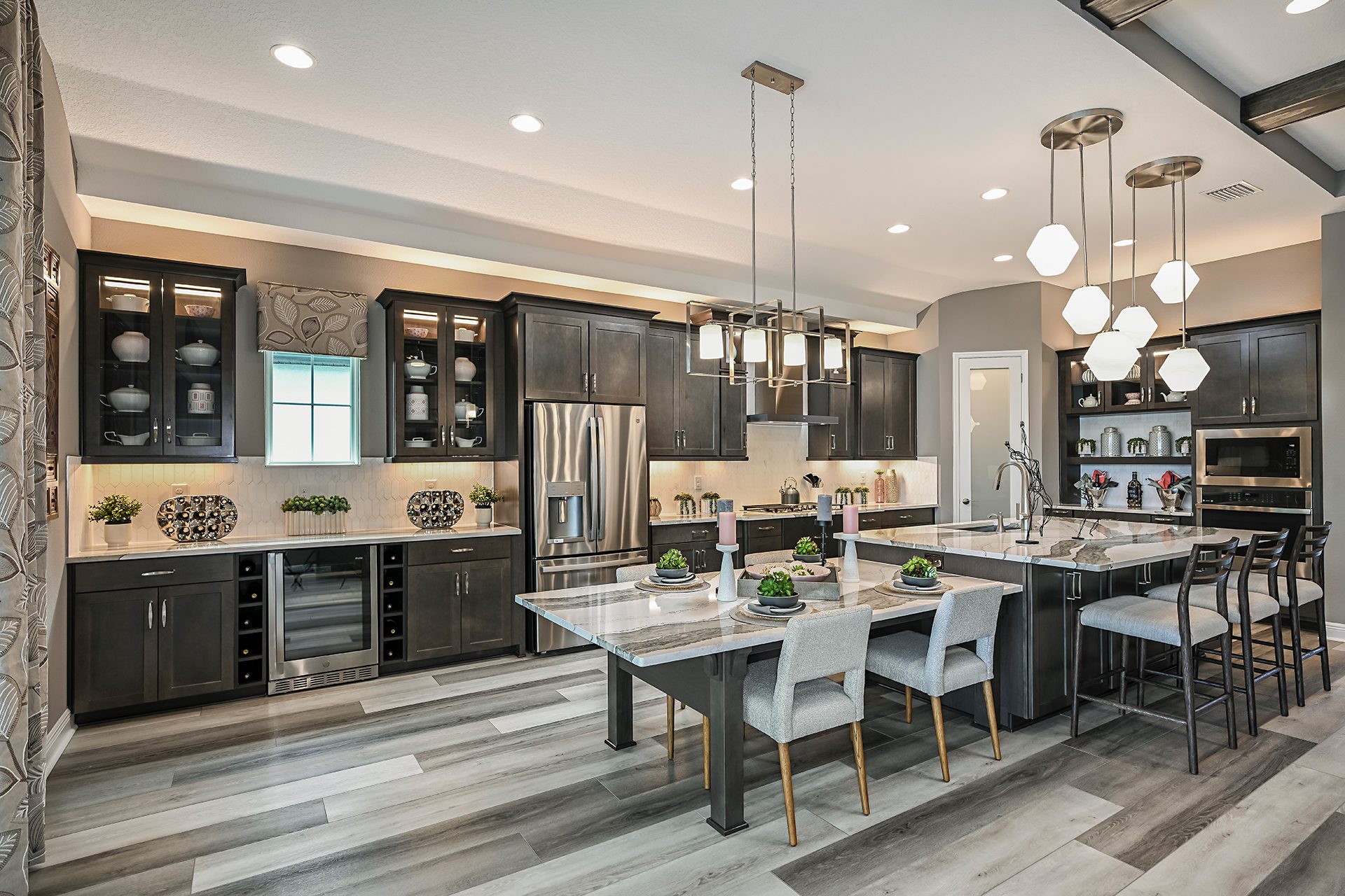 Gourmet Kitchen | Bayshore II at Waterset