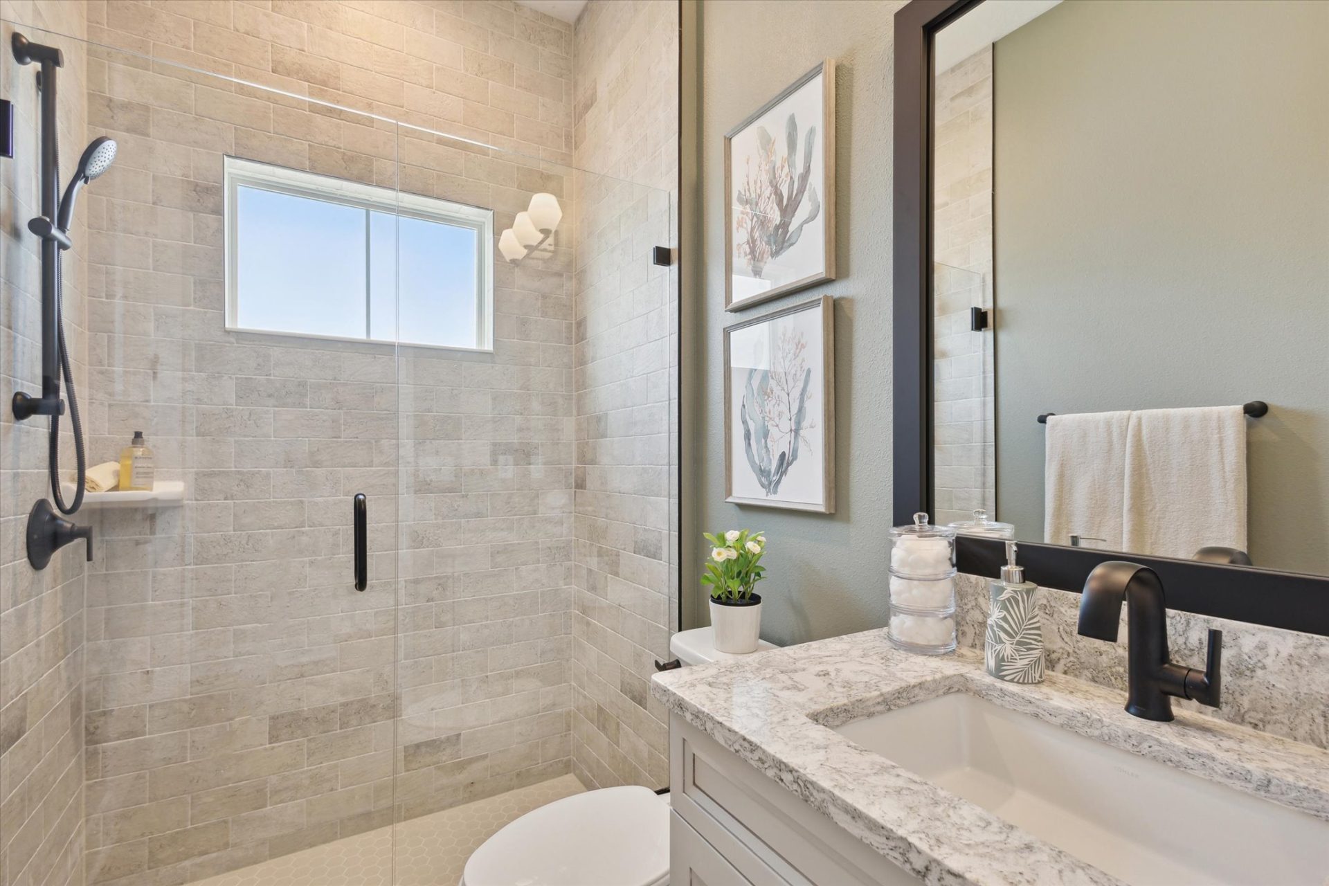 Secondary Bathroom - Biscayne II at North River Ranch