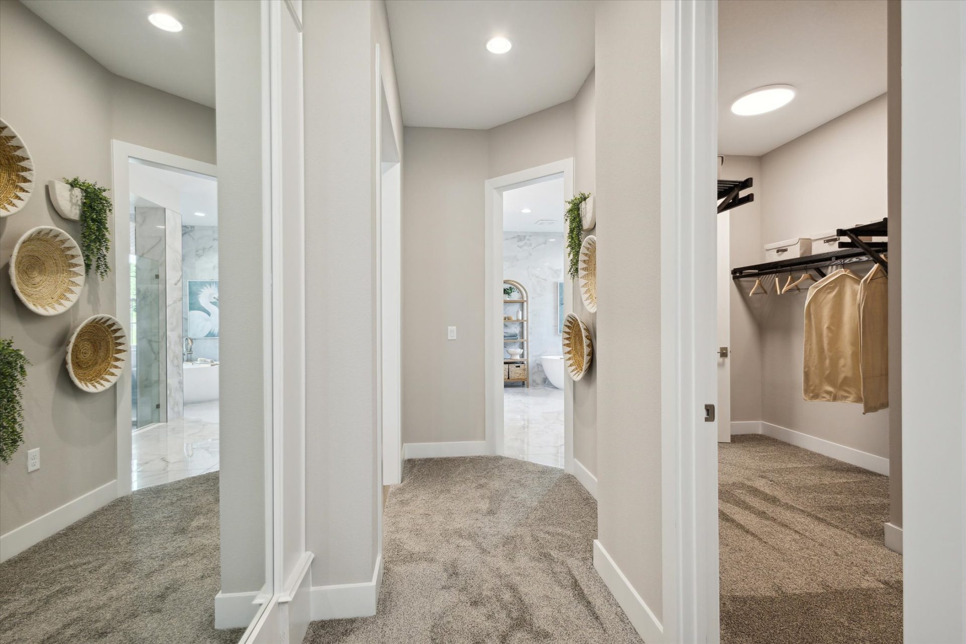 Walk-In Closet - Key Largo II at Hidden Lakes