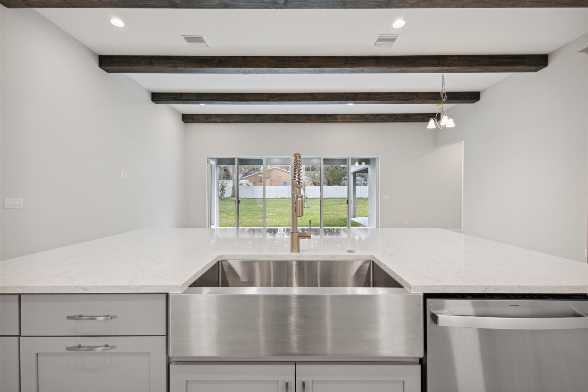 Kitchen - 157 Hidden Estates Ct, Brandon, Fl