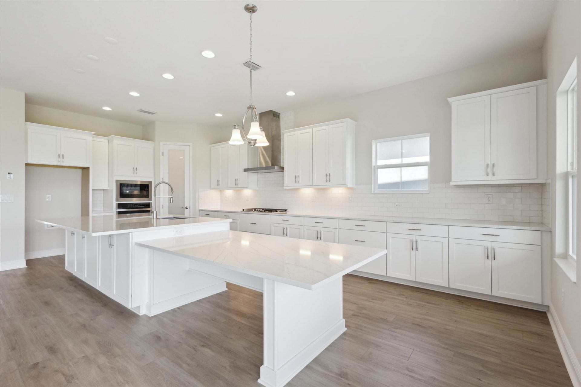 Lot 4-17 - 10320 Longmeadow Ave