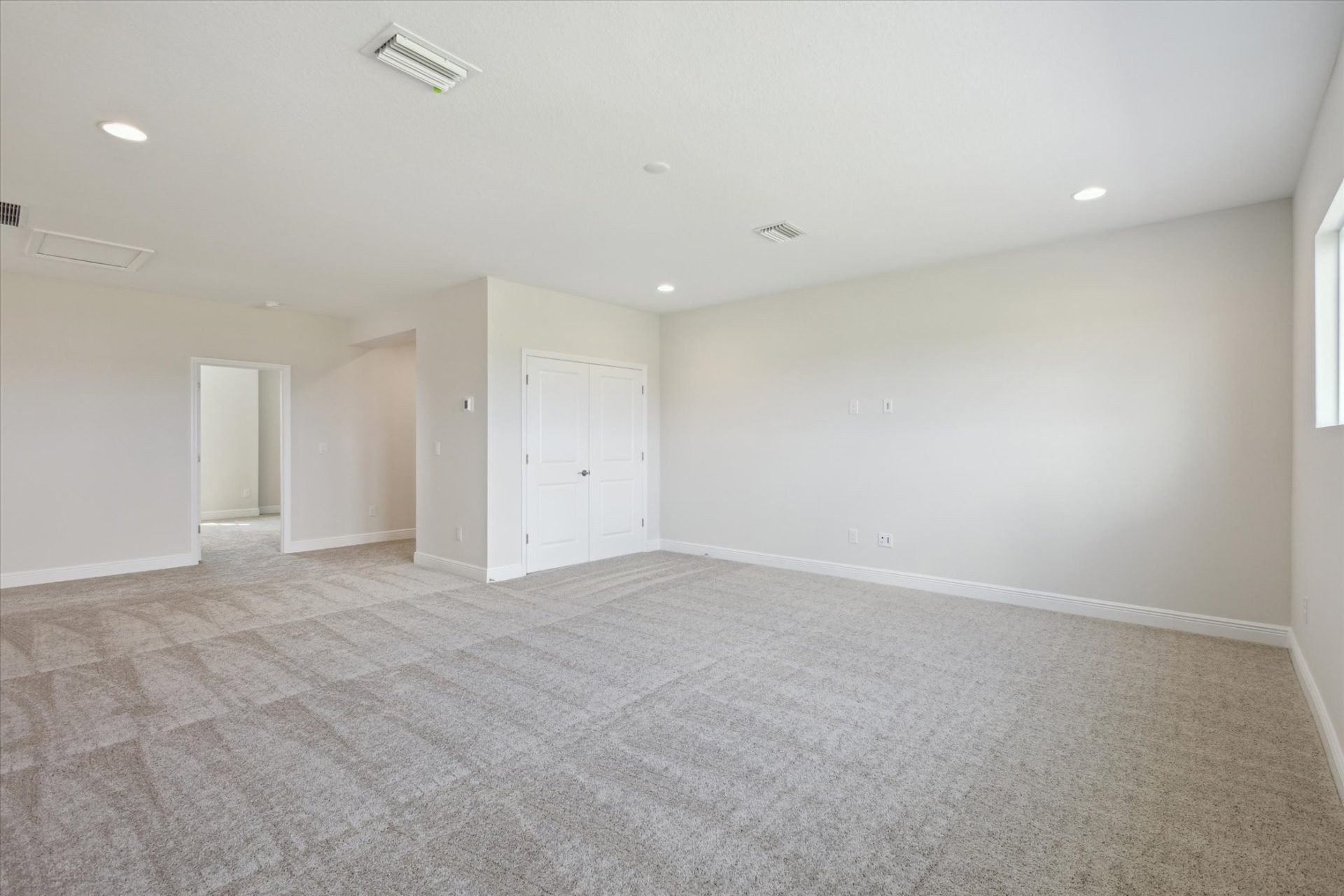 Lot 4-17 - 10320 Longmeadow Ave