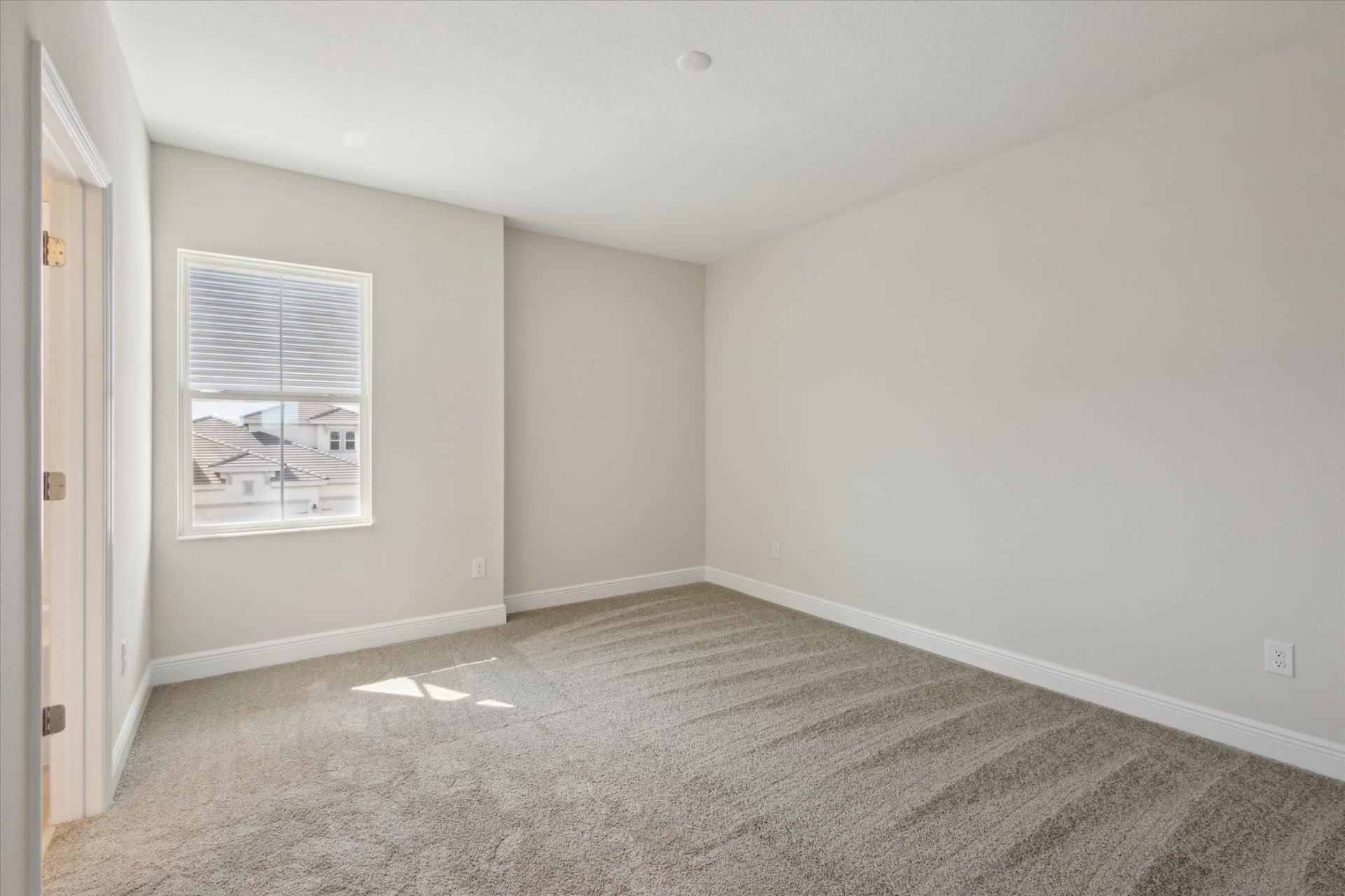 Lot 4-17 - 10320 Longmeadow Ave