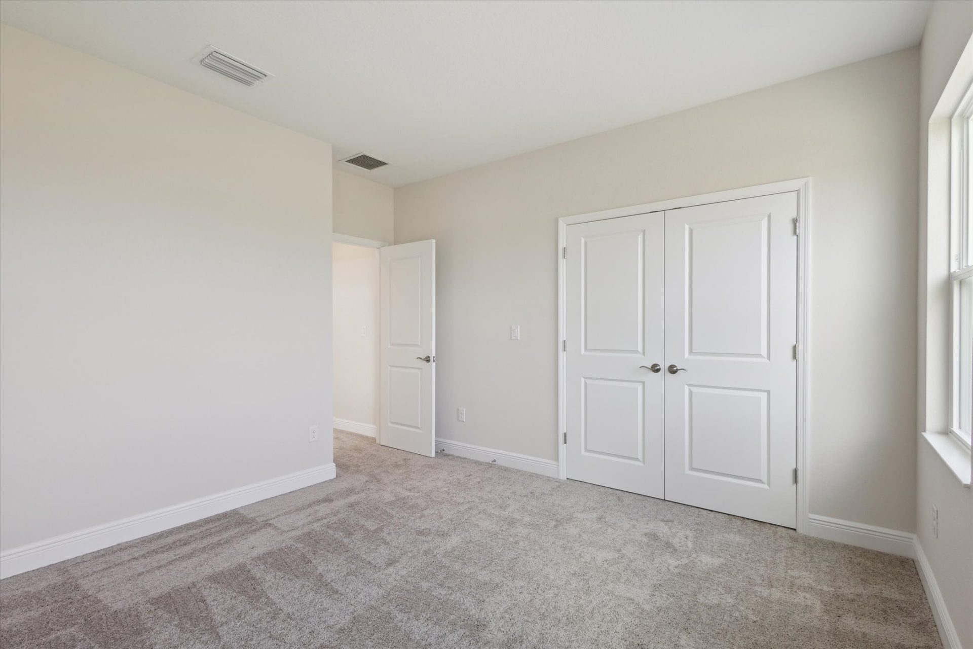 Lot 4-17 - 10320 Longmeadow Ave