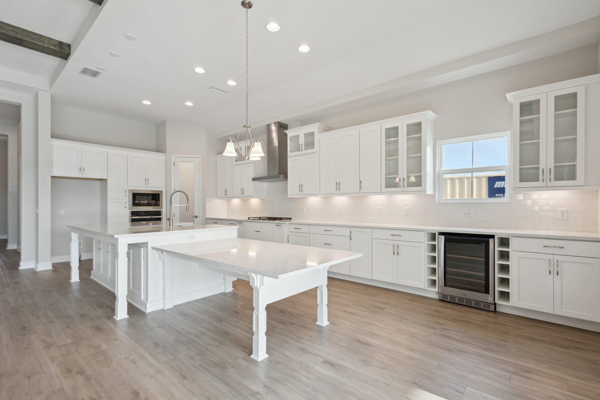 Gourmet Kitchen - 11622 Gleaming Terrace