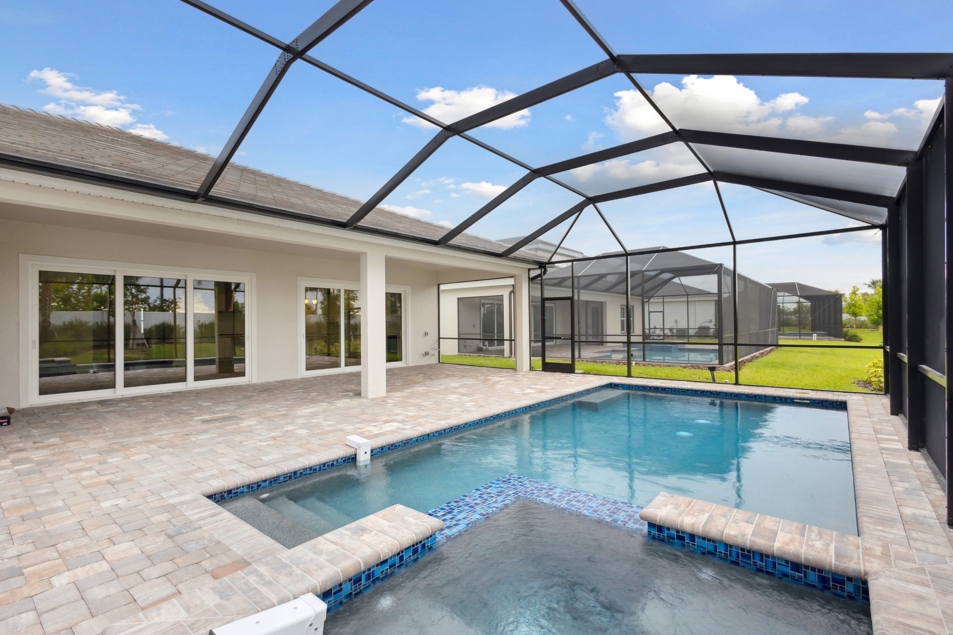 Lanai and Pool - 17555 Glistening Court