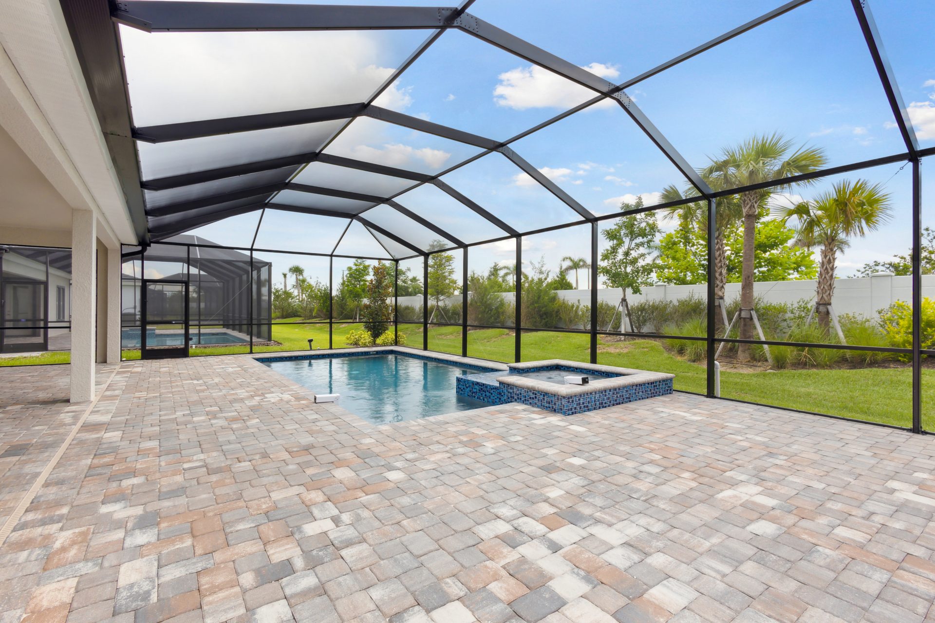 Lanai and Pool - 17555 Glistening Court