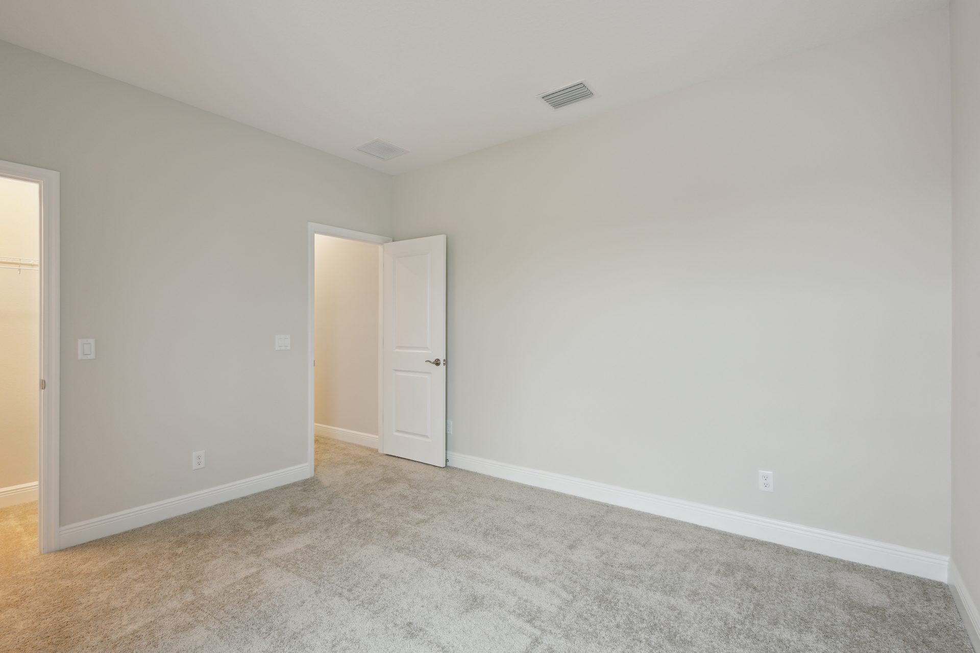 Upstairs Bedroom - 17555 Glistening Court