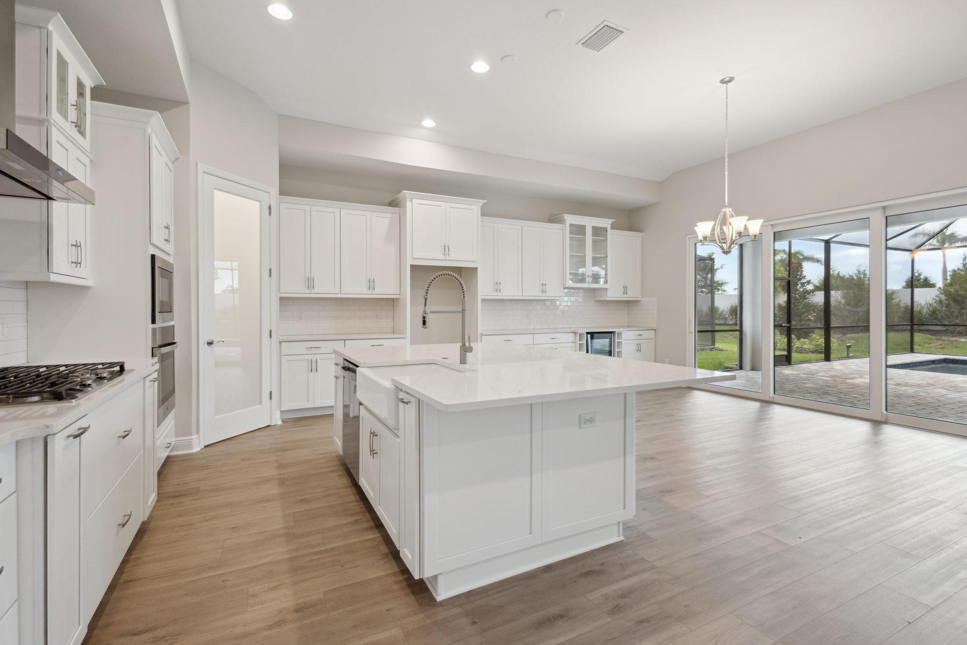 Gourmet Kitchen - 17555 Glistening Court