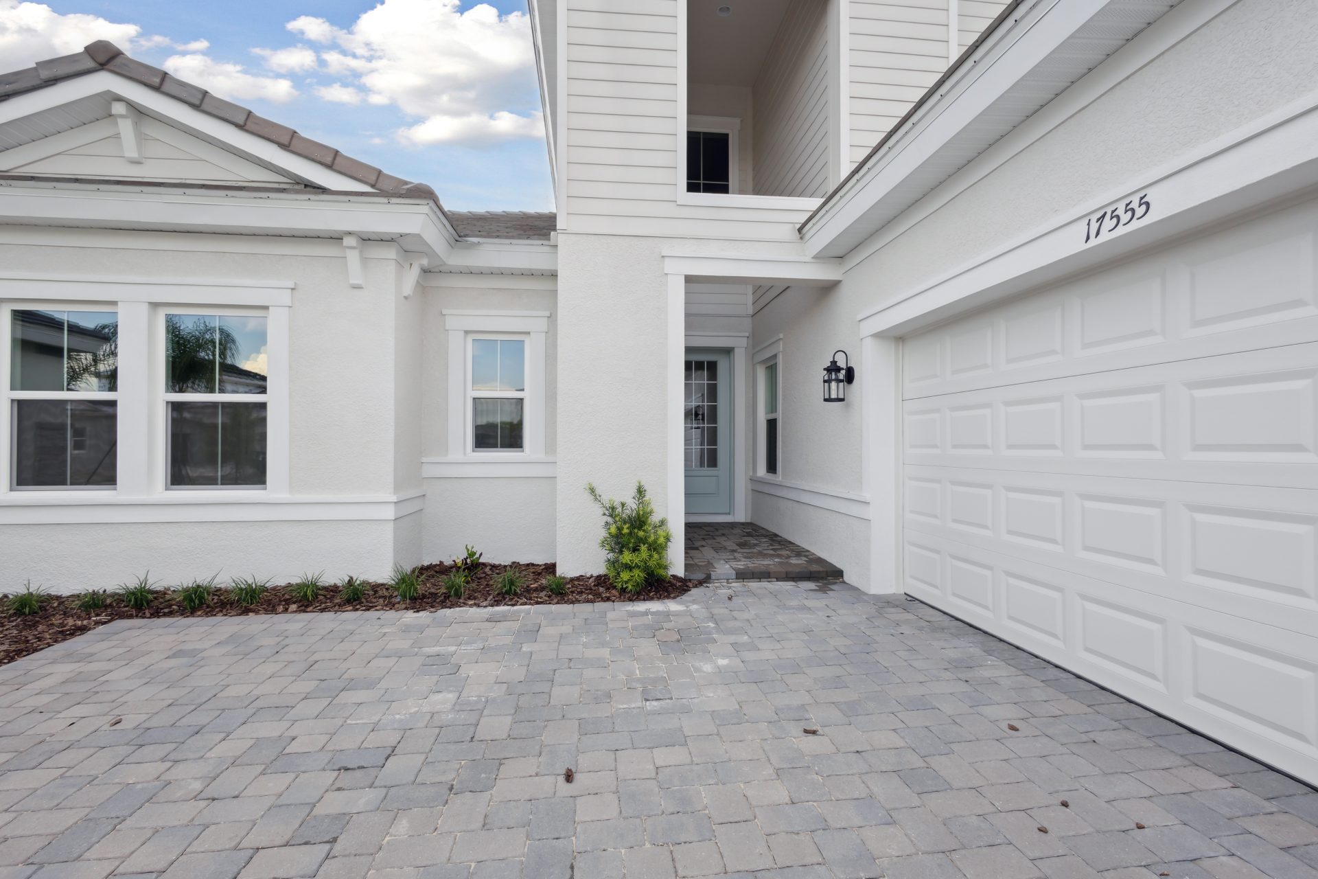 Front Entry - 17555 Glistening Court