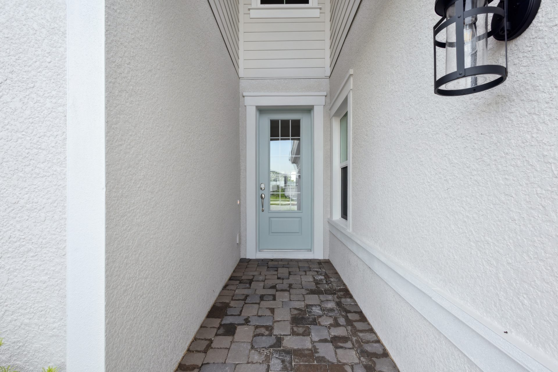 Front Entry - 17555 Glistening Court
