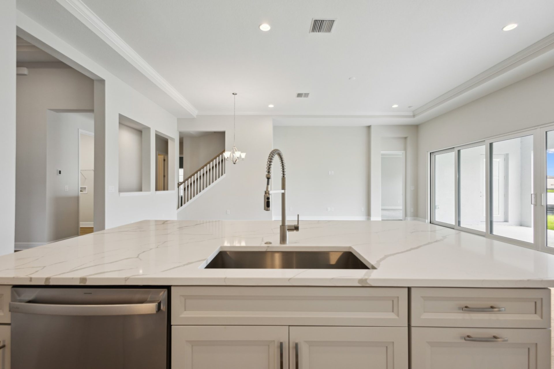 Gourmet Kitchen - 15003 Rider Pass Dr