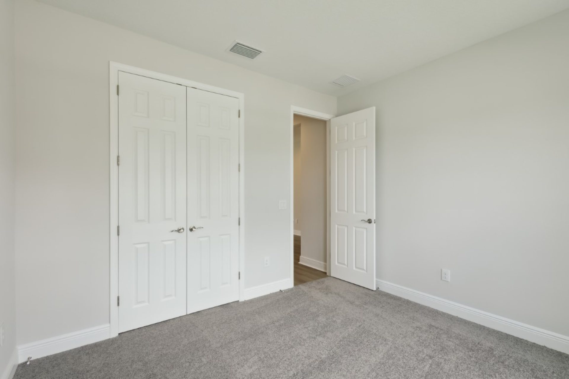 8518 Dove Bog Ter - Secondary Room
