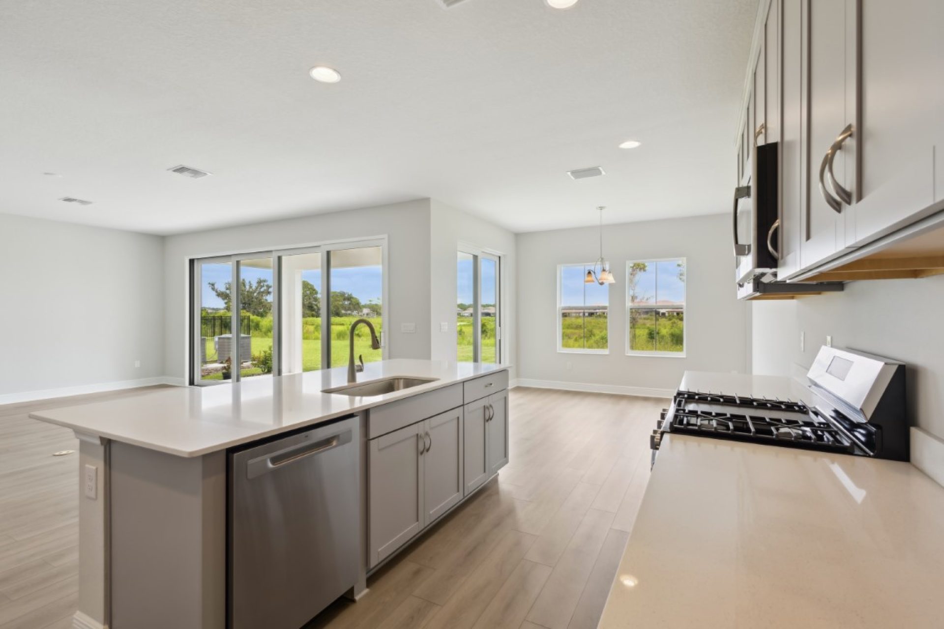 8518 Dove Bog Ter - Gourmet Kitchen