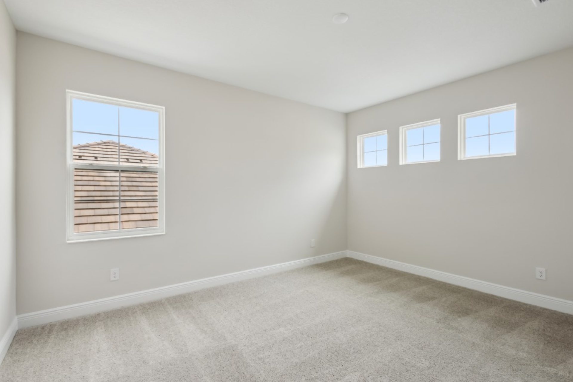 12829 Daleridge Pl - Upstairs Bedroom