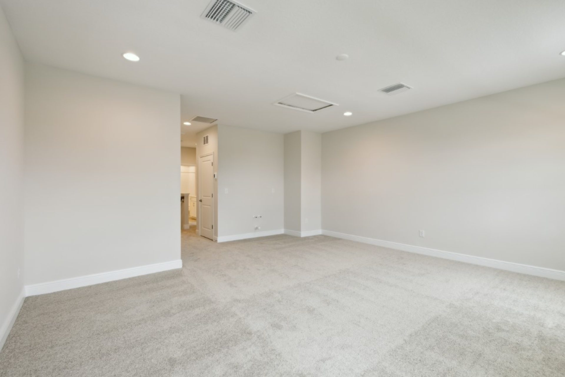 12829 Daleridge Pl - Upstairs Bonus Room