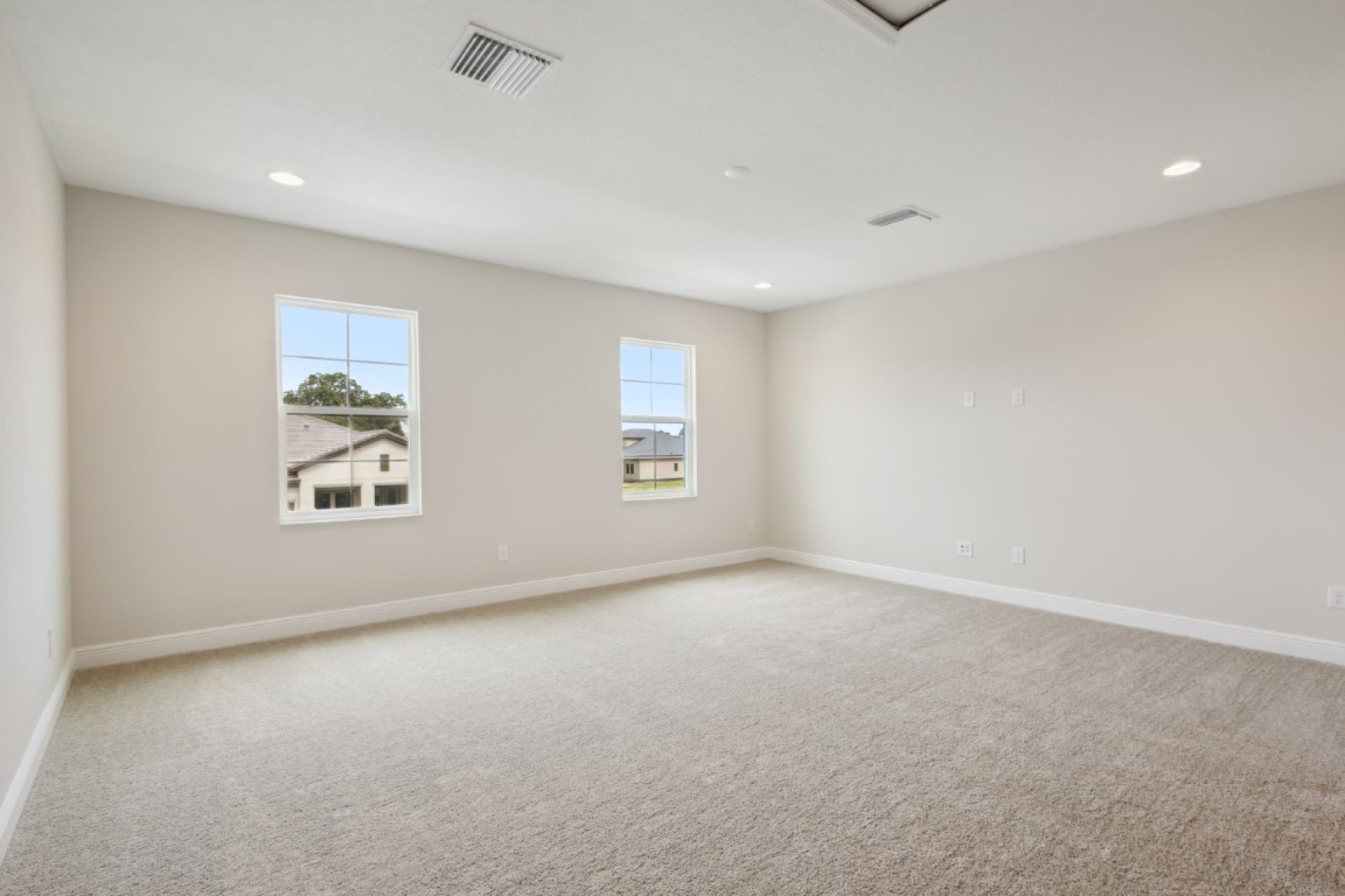 12829 Daleridge Pl - Upstairs Bonus Room