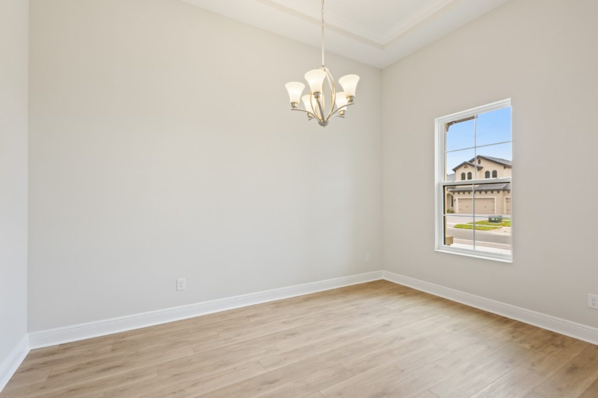 12829 Daleridge Pl - Den/Office