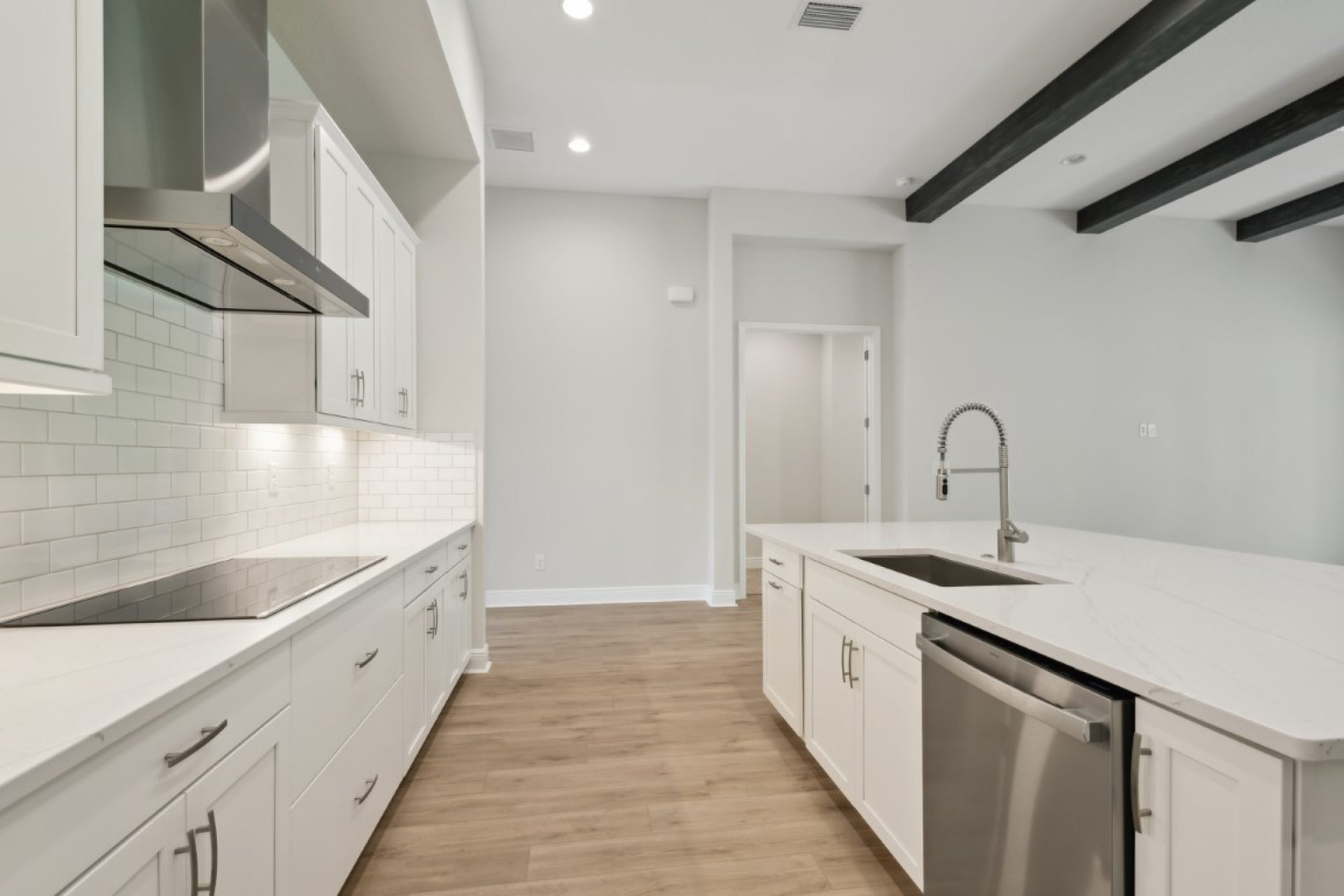 12829 Daleridge Pl - Gourmet Kitchen