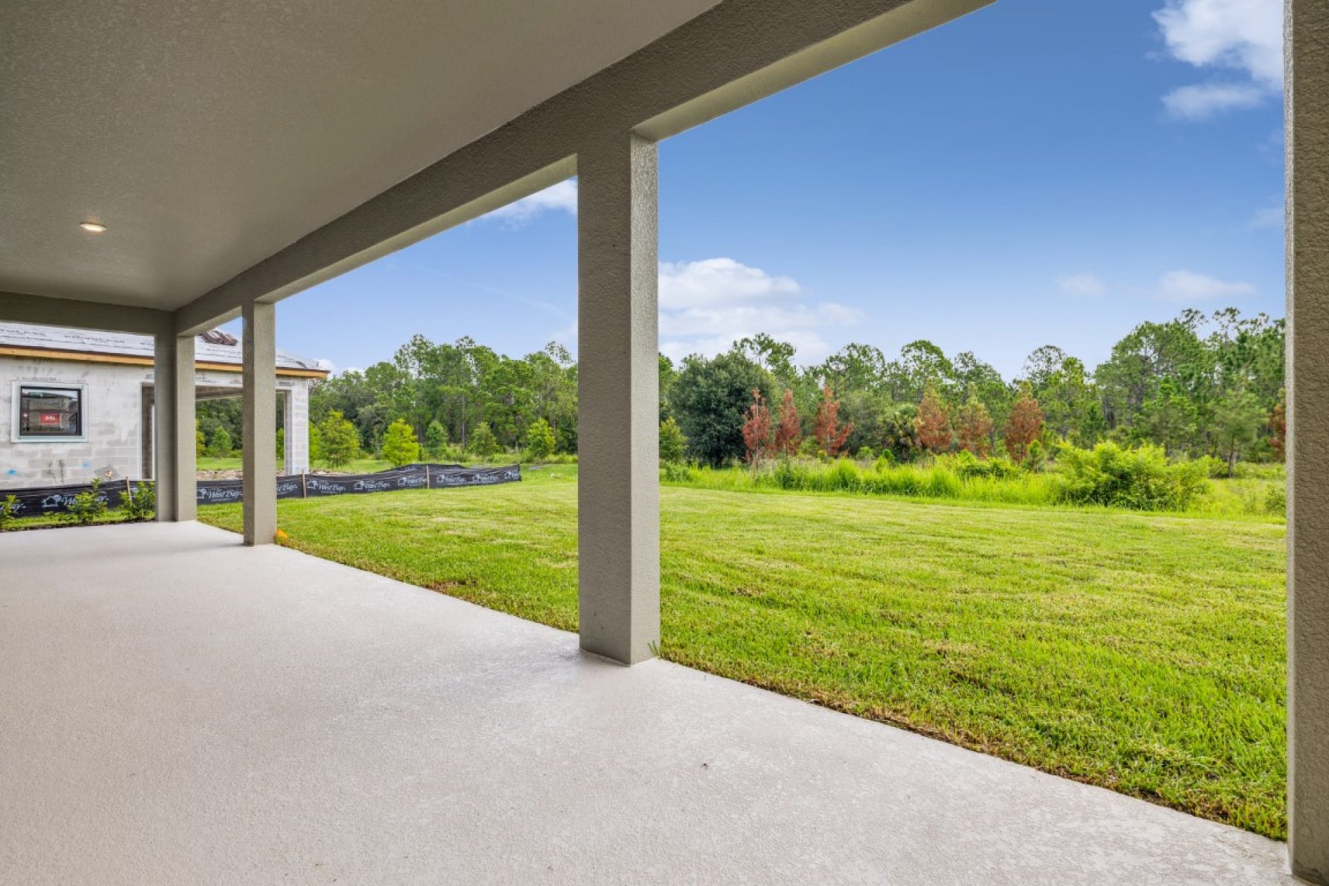 8822 Eastwyck Dr - Backyard and Covered Lanai