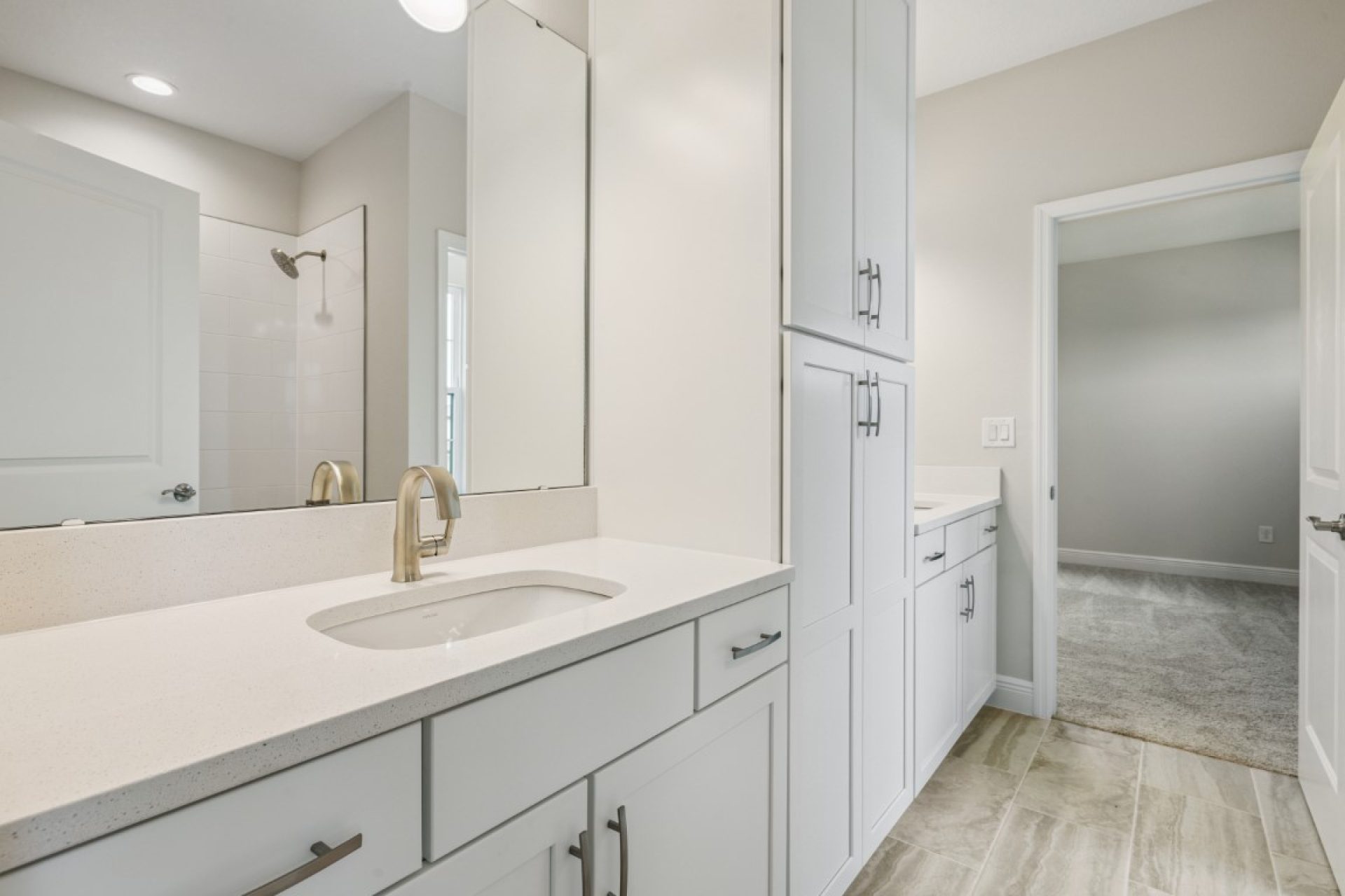 8822 Eastwyck Dr - Secondary Bathroom