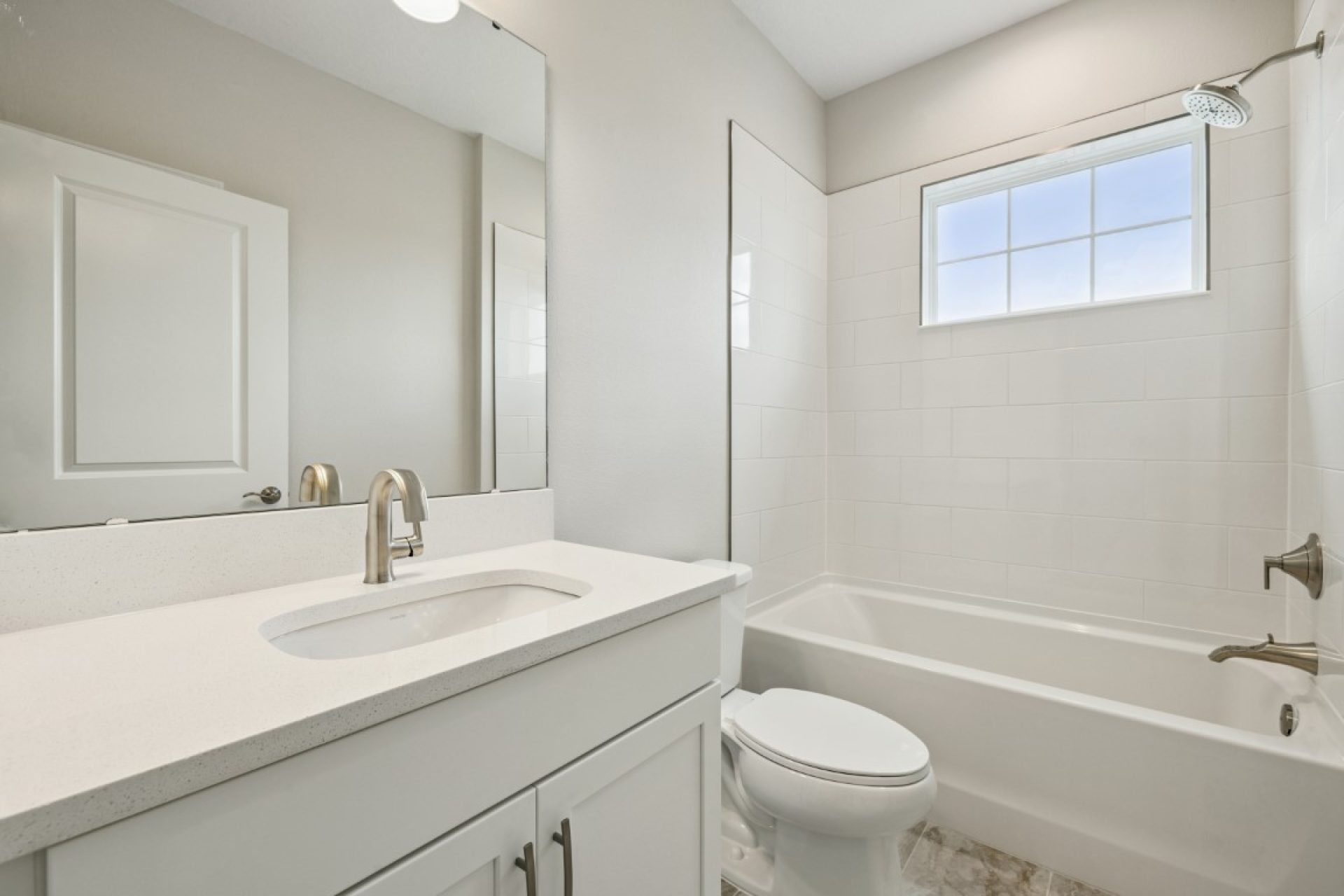 8822 Eastwyck Dr - Secondary Bathroom