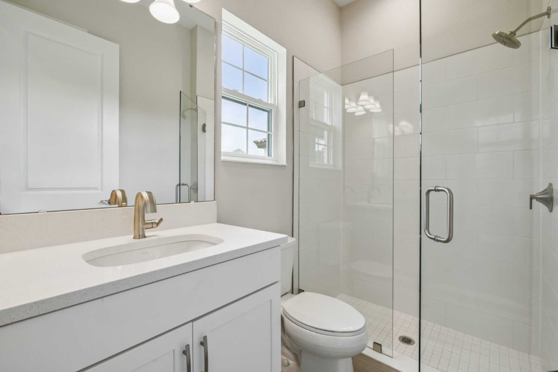 8822 Eastwyck Dr - Downstairs Bathroom