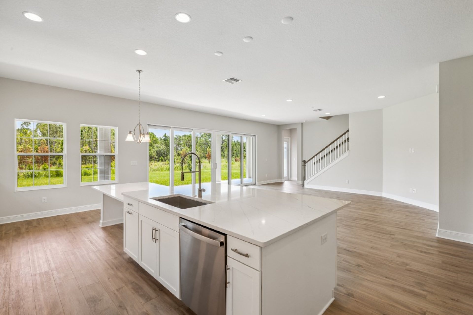 8822 Eastwyck Dr - Gourmet Kitchen