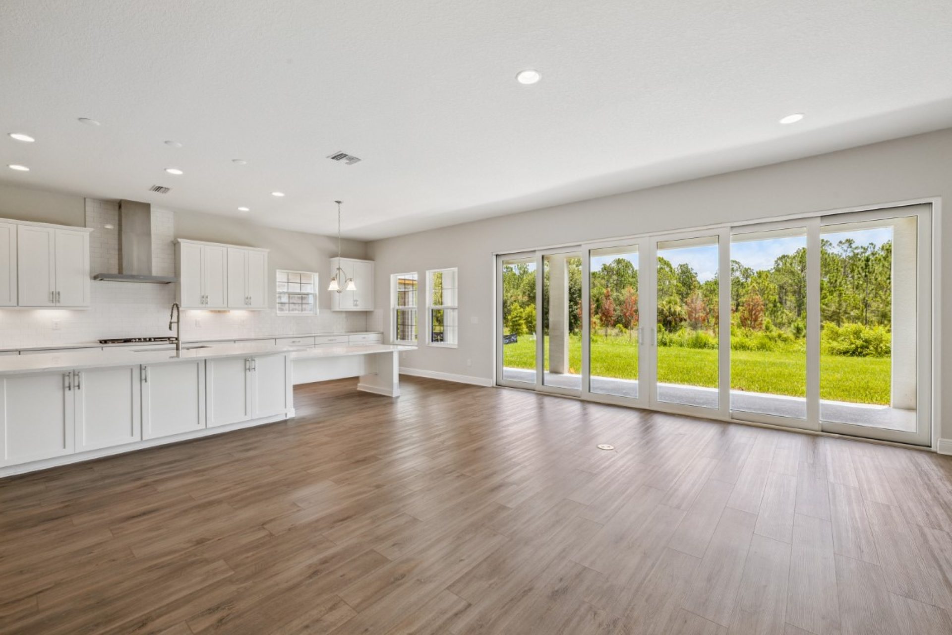 8822 Eastwyck Dr - Grand Room and Gourmet Kitchen