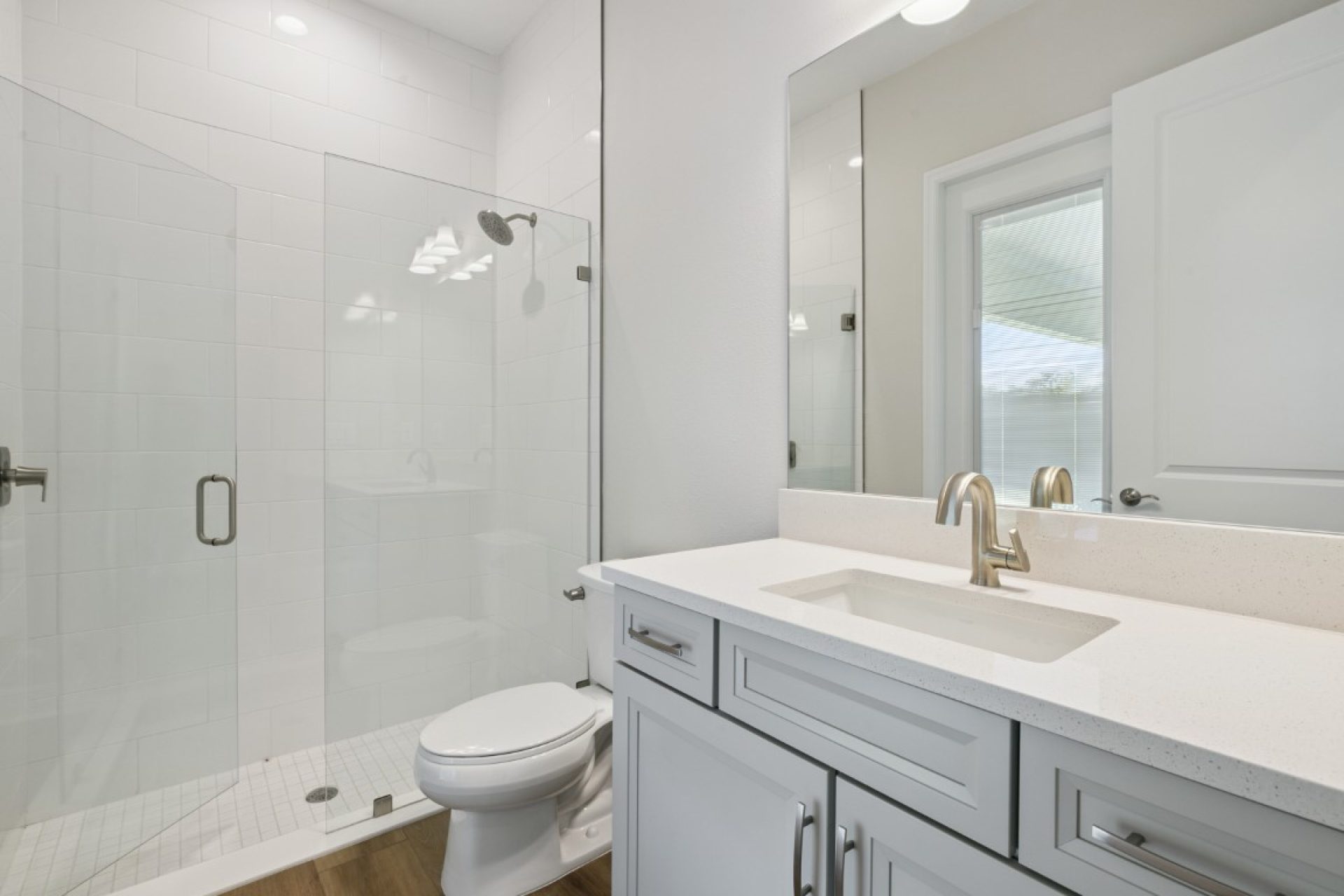 166 Hidden Estates Ct - Secondary Bathroom