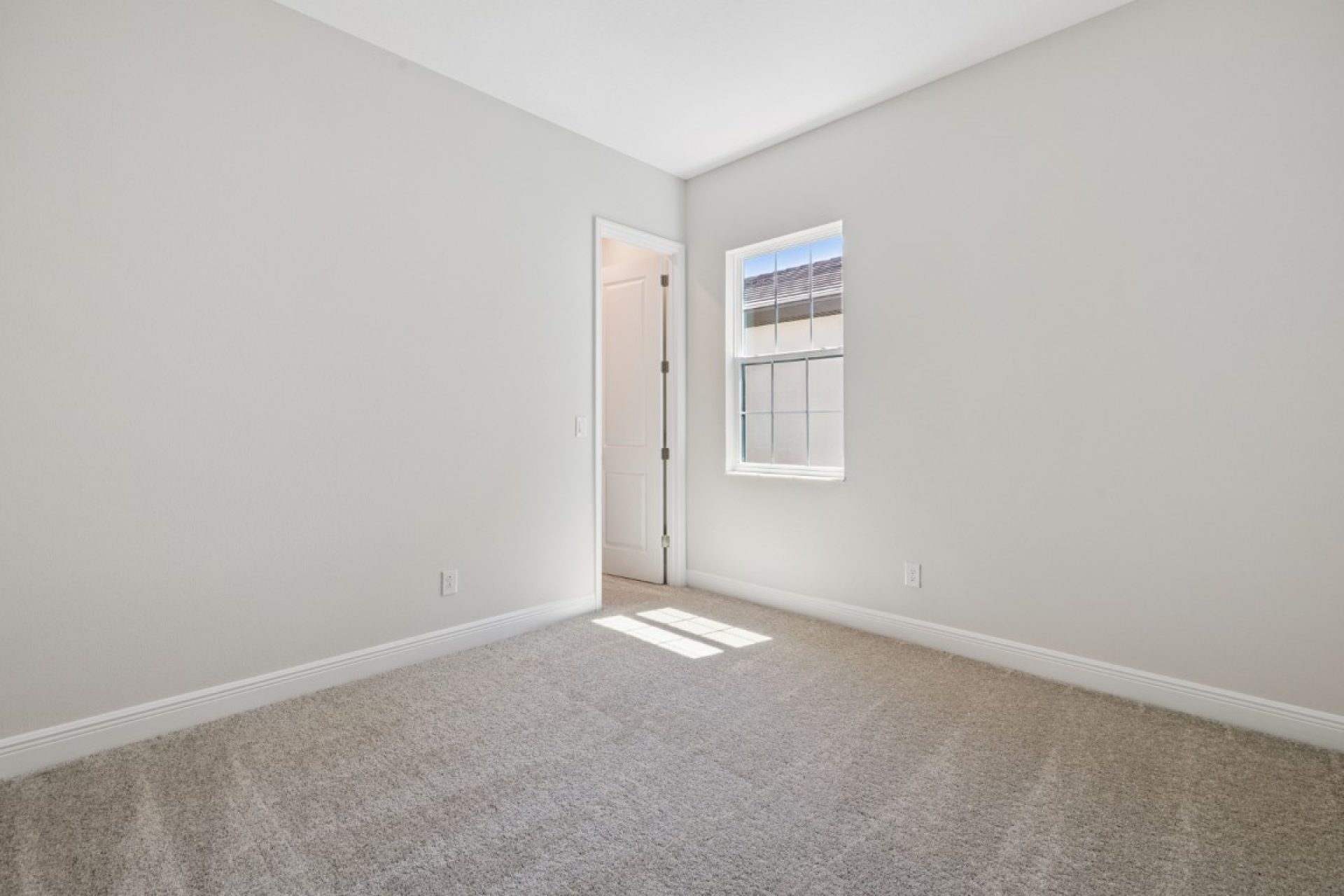 166 Hidden Estates Ct - Secondary Bedroom