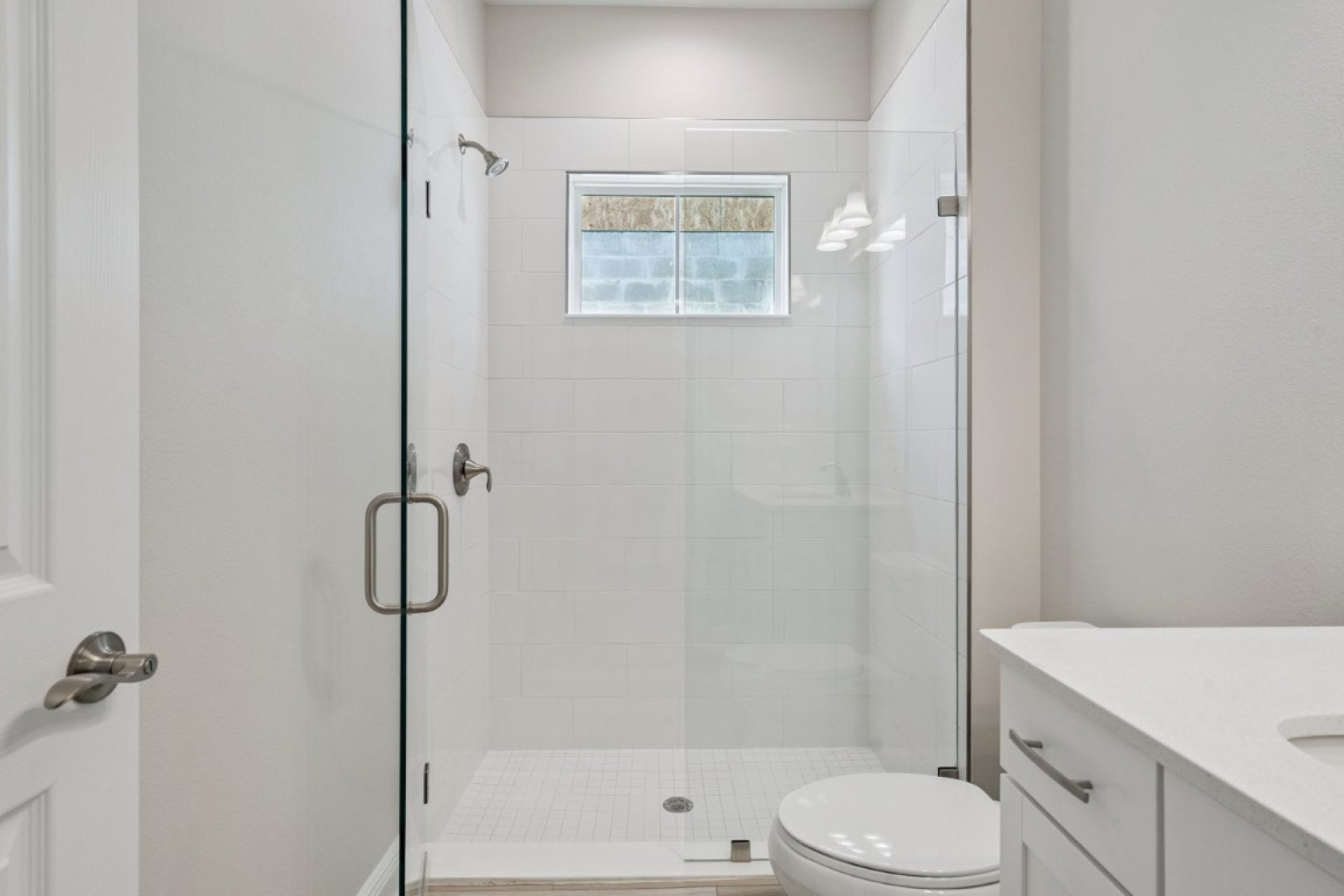 5286 Wolf Crk Dr Apollo Beach FL - Secondary Bathroom