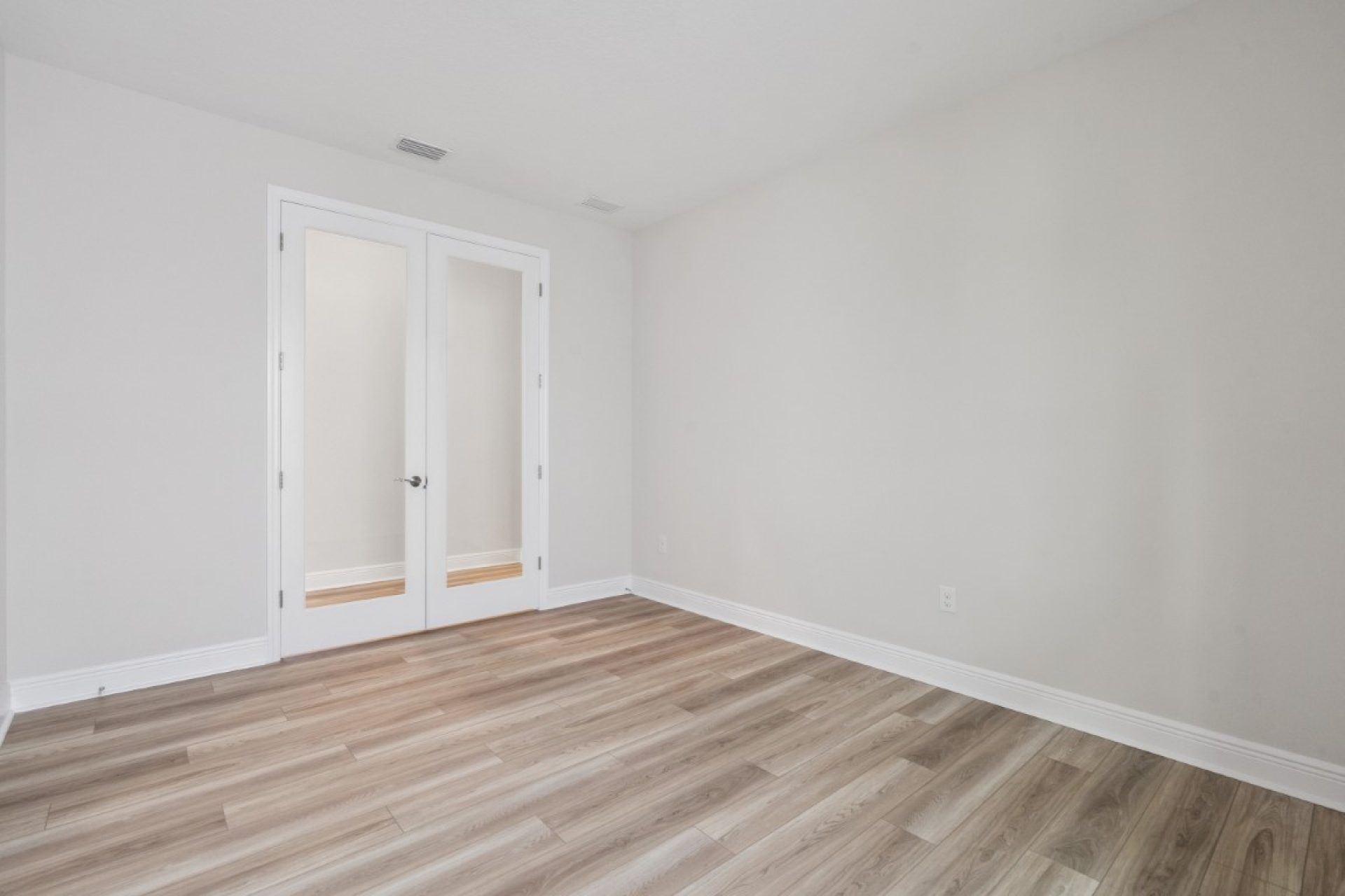 8506 Dove Bog Ter - Den/Office