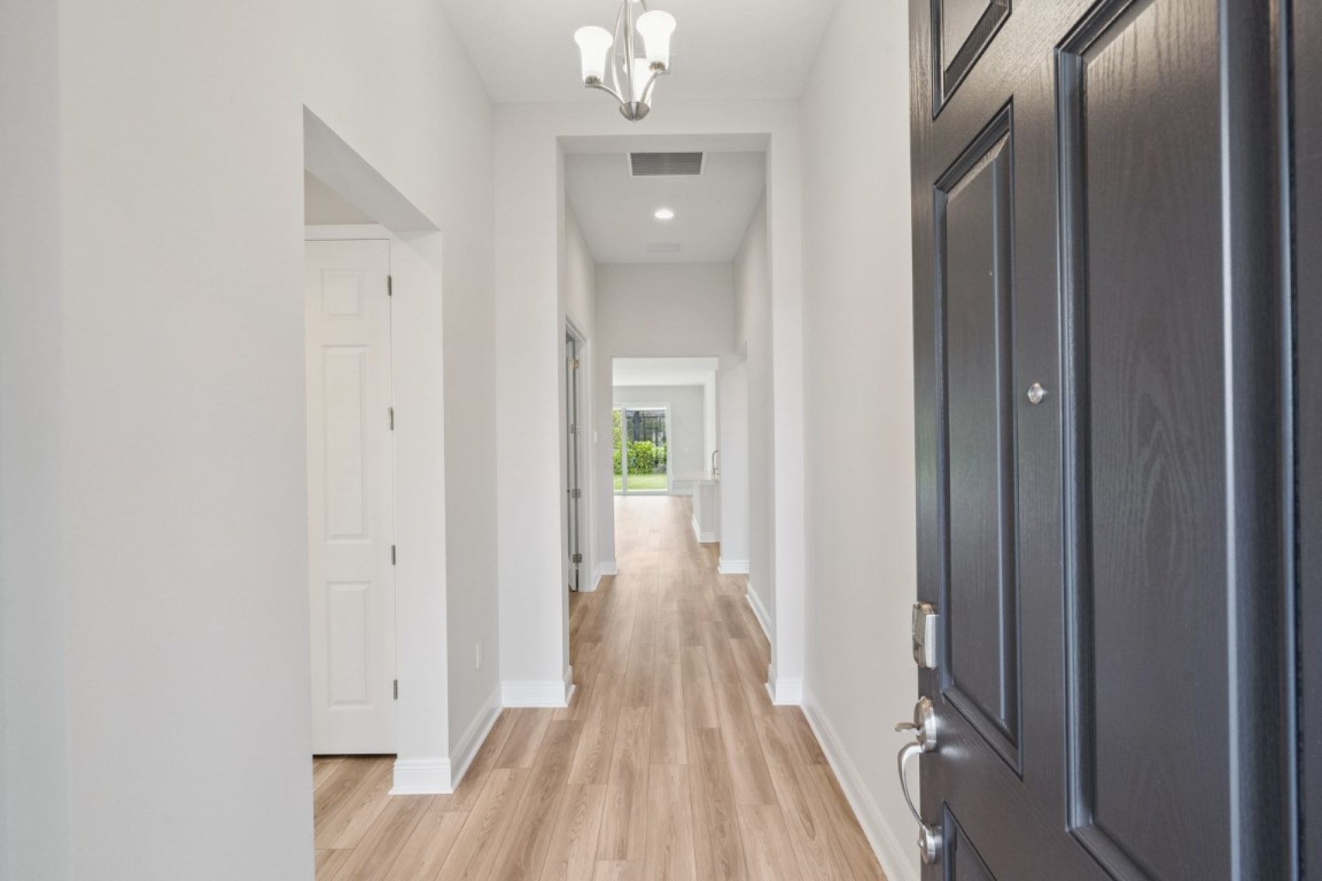 8506 Dove Bog Ter - Foyer