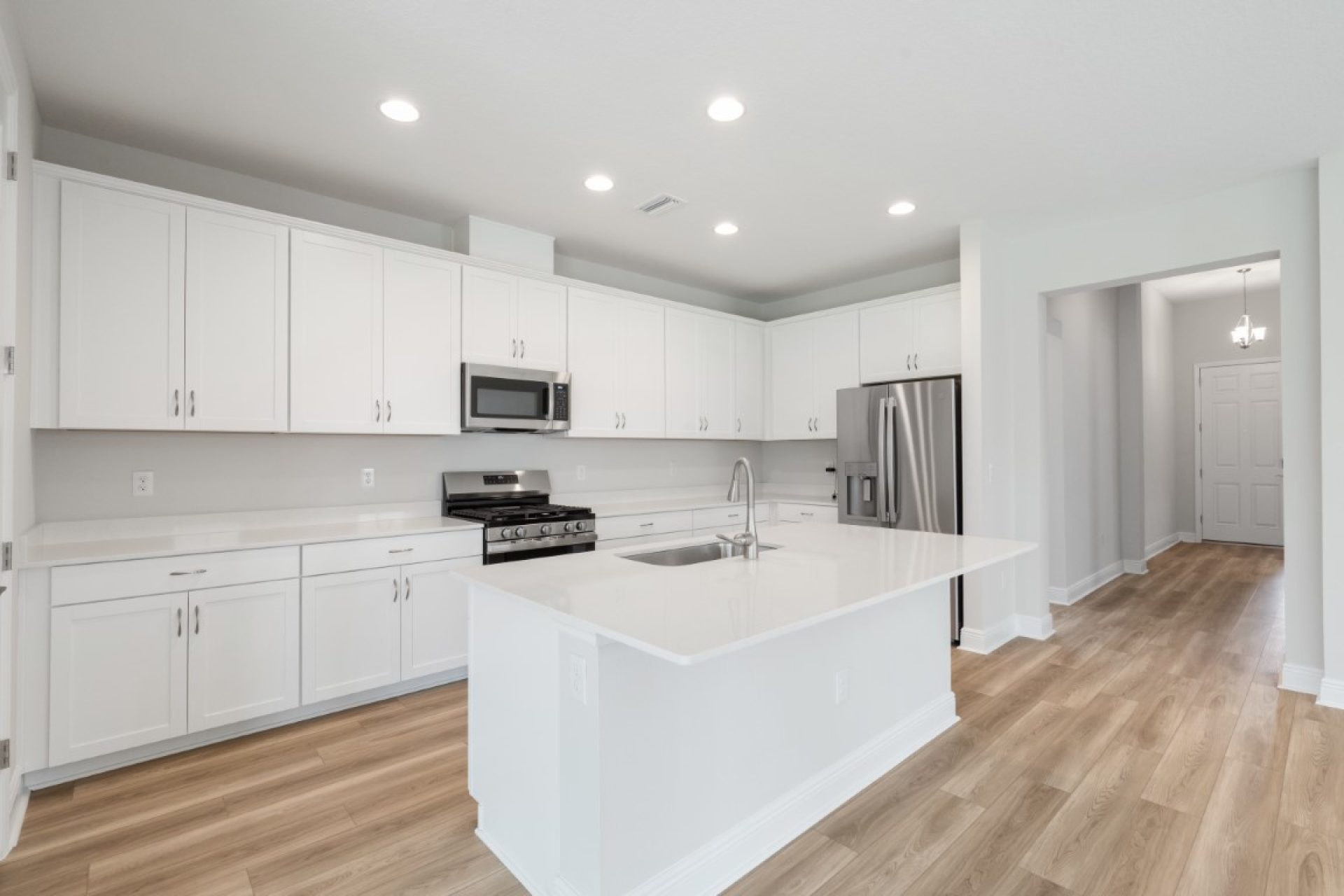 8506 Dove Bog Ter - Gourmet Kitchen