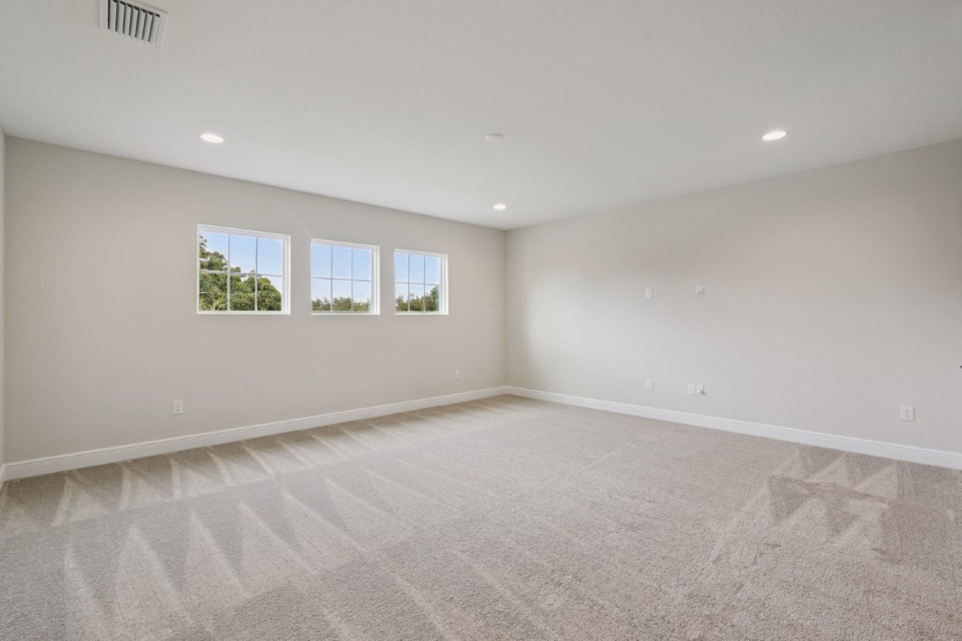 13106 Homestead Ln - Bonus Room