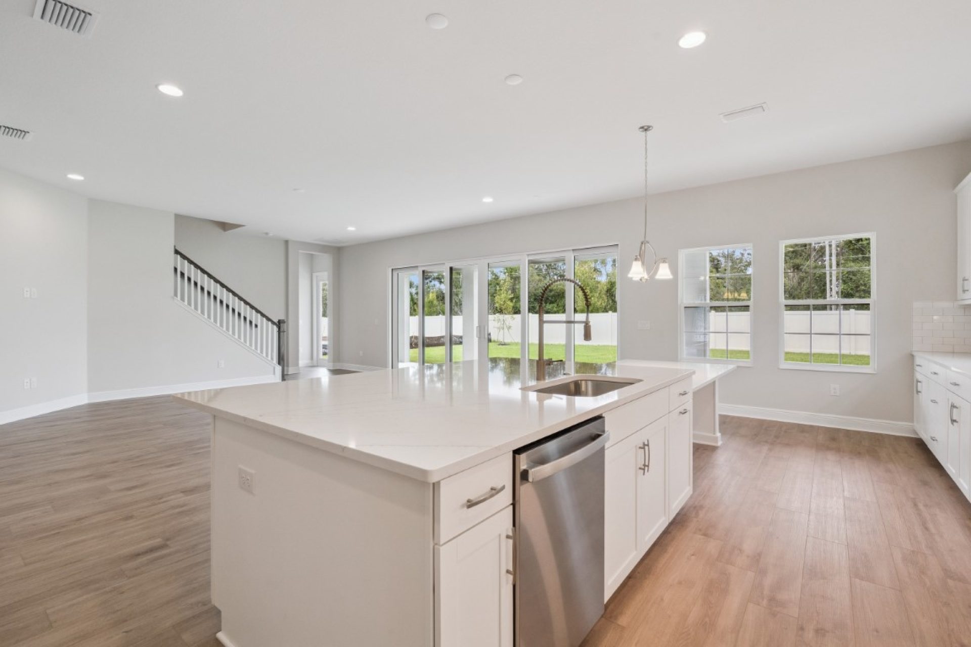13106 Homestead Ln - Gourmet Kitchen and Grand Room