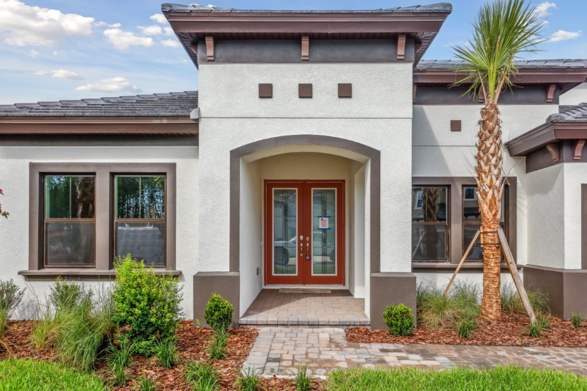 35418 Big Hawk Dr - Front Entry