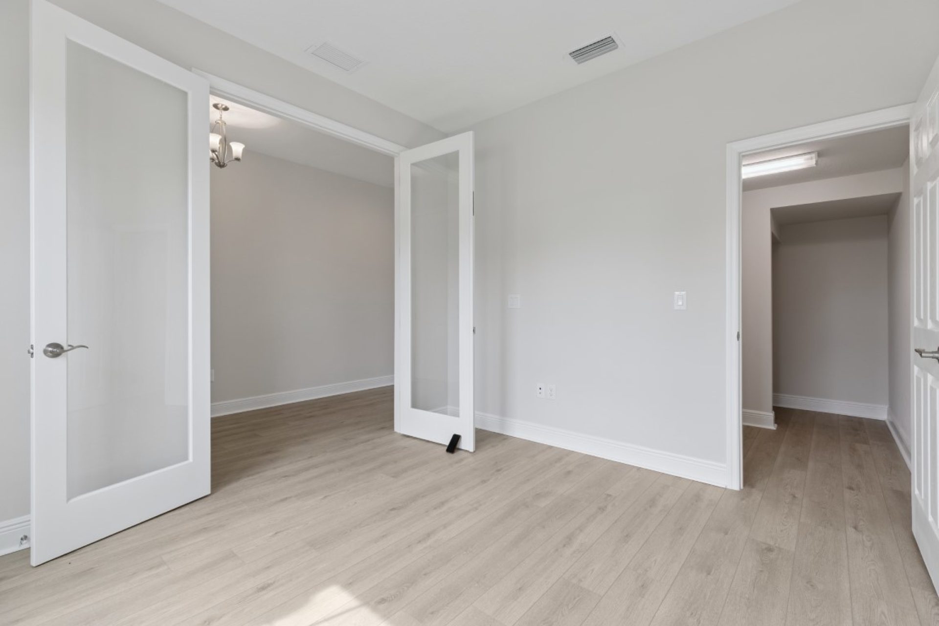 8517 Dove Bog Terrace - Den