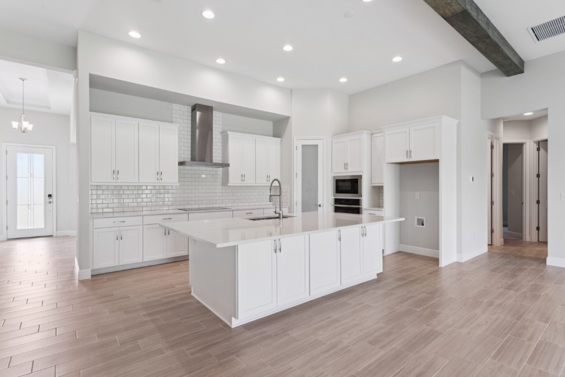 13432 Buffalo Mountain Ave - Gourmet Kitchen