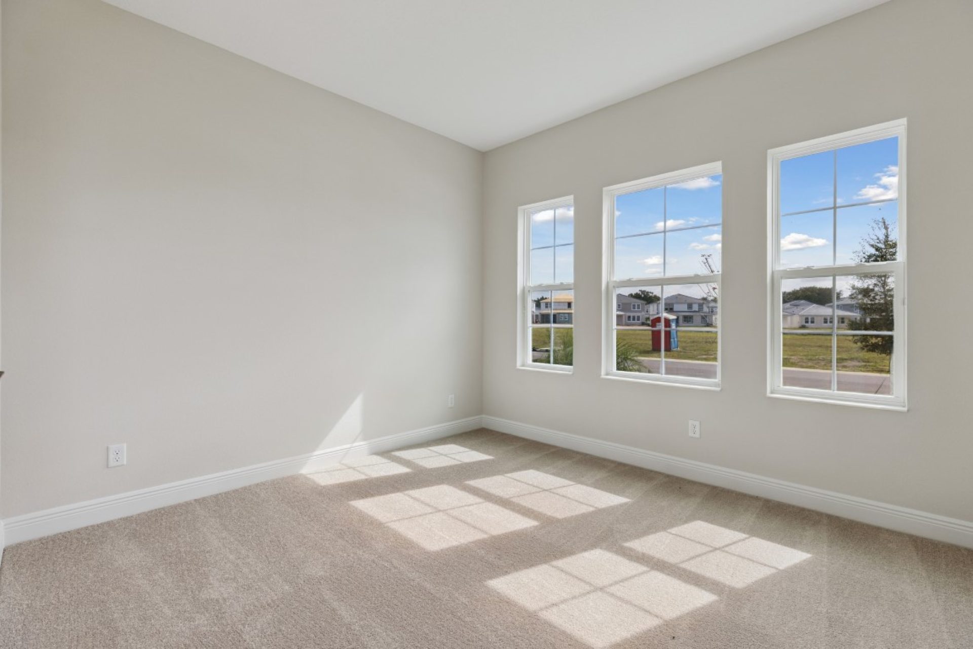 9699 Surrey Rose Dr - Bedroom 5