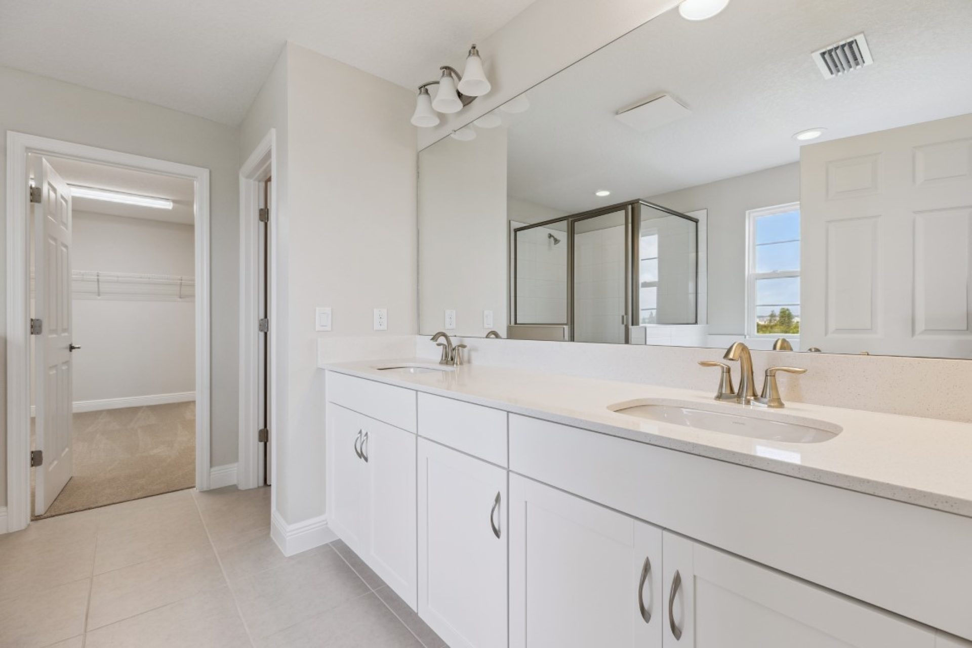 9699 Surrey Rose Dr - Owner's Retreat