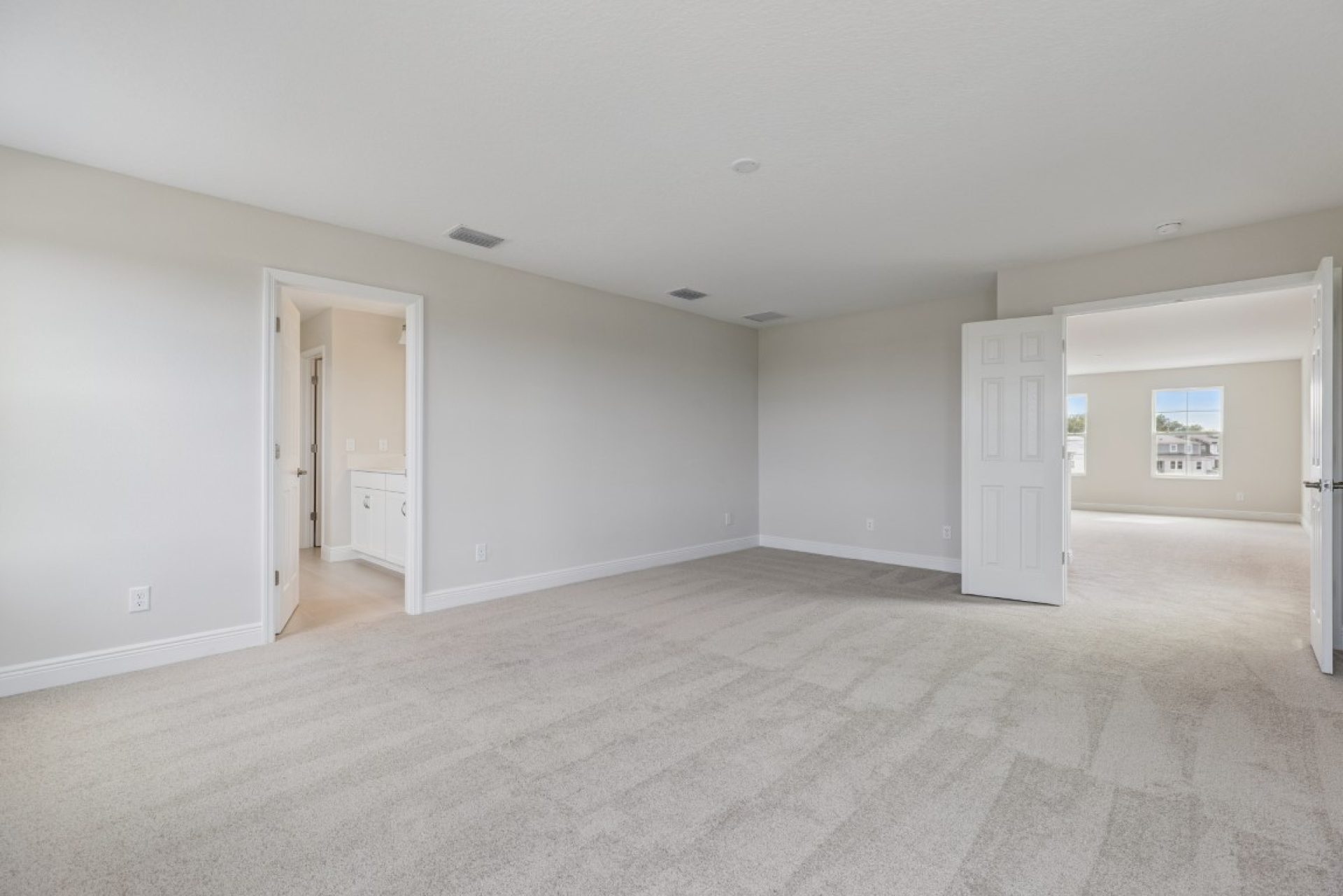 9699 Surrey Rose Dr - Owner's Retreat