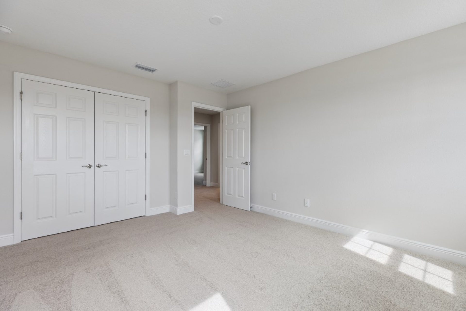 9699 Surrey Rose Dr - Bedroom 4