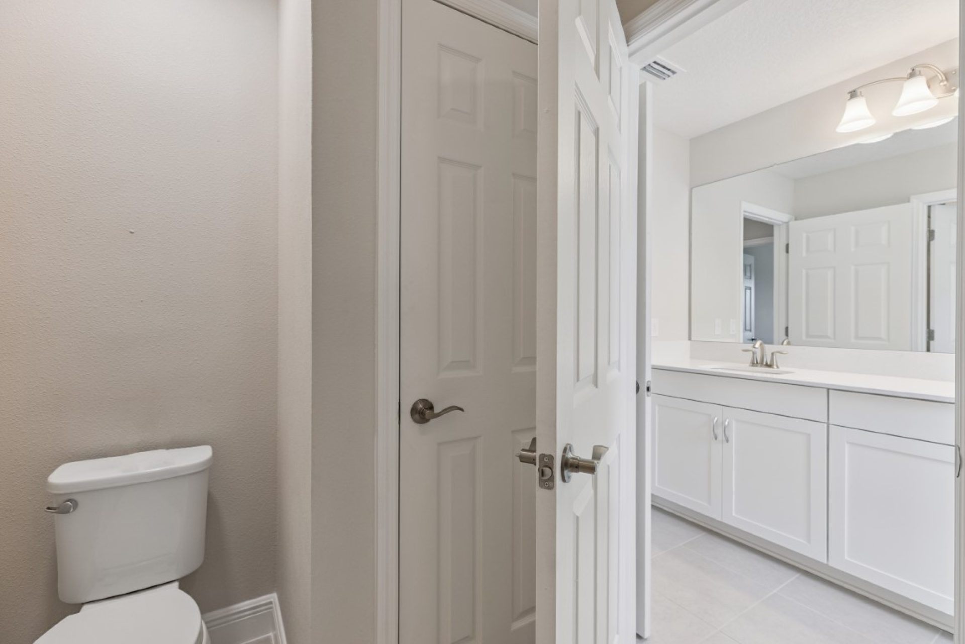 9699 Surrey Rose Dr - Bath 3