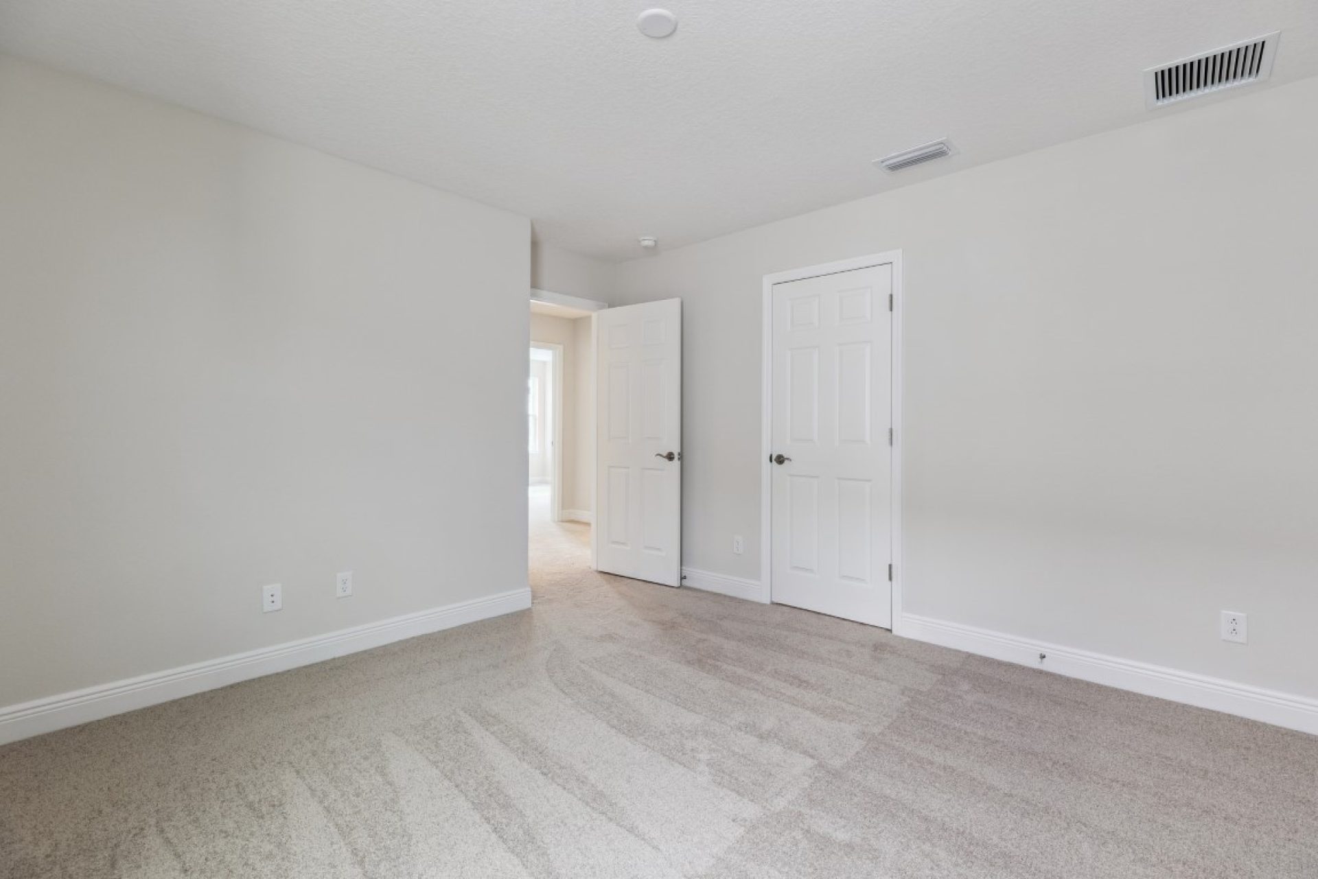 9699 Surrey Rose Dr - Bedroom 3